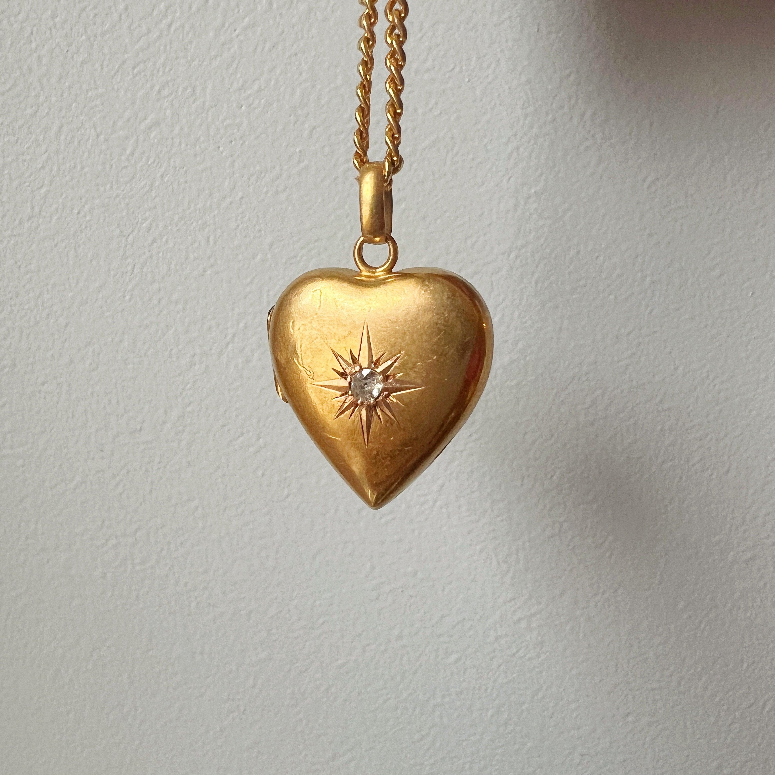 Antique 18K gold heart shaped diamond star locket pendant - Curiously timeless