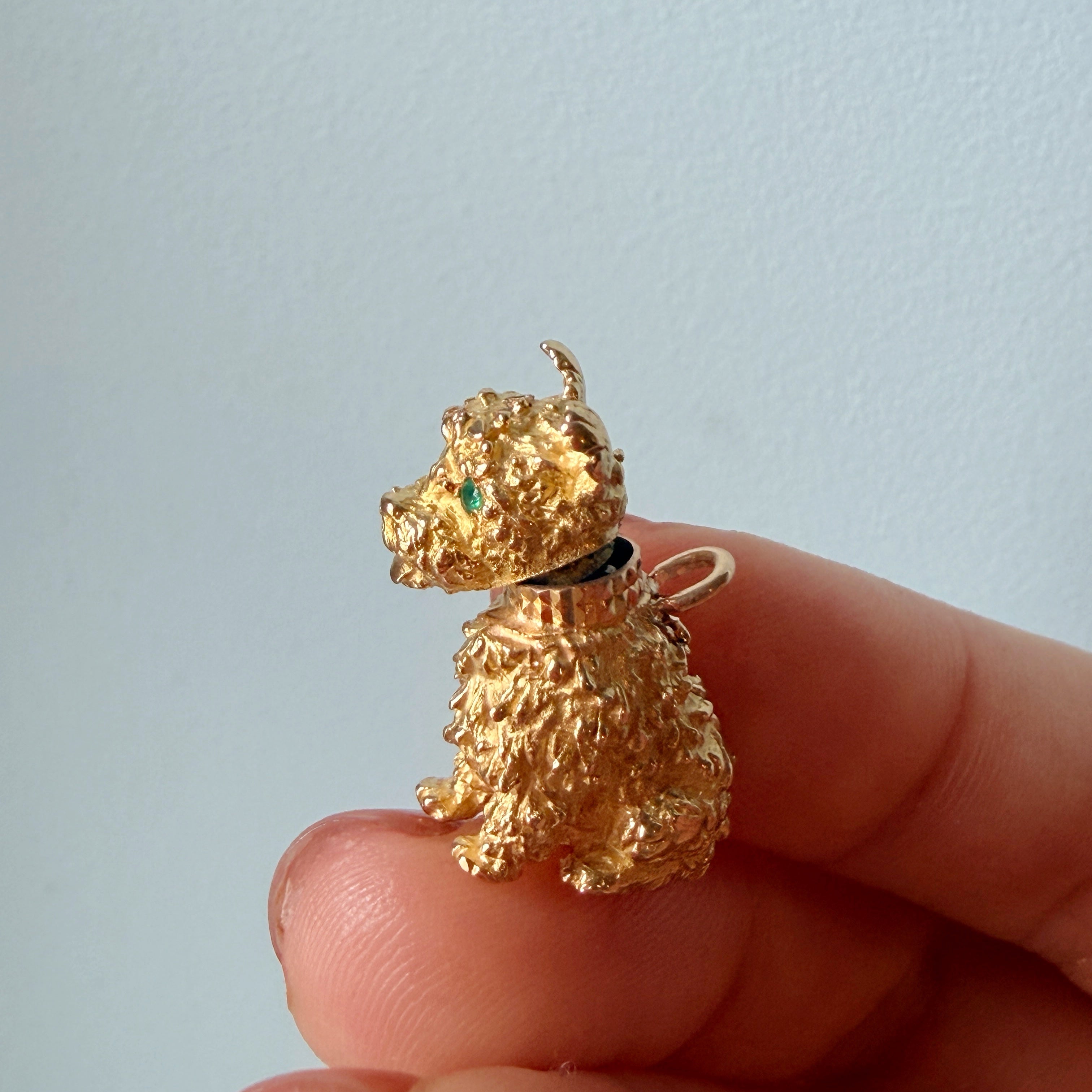 18K Yellow Gold Little Dog Pendant, Emerald Eyes and movable head