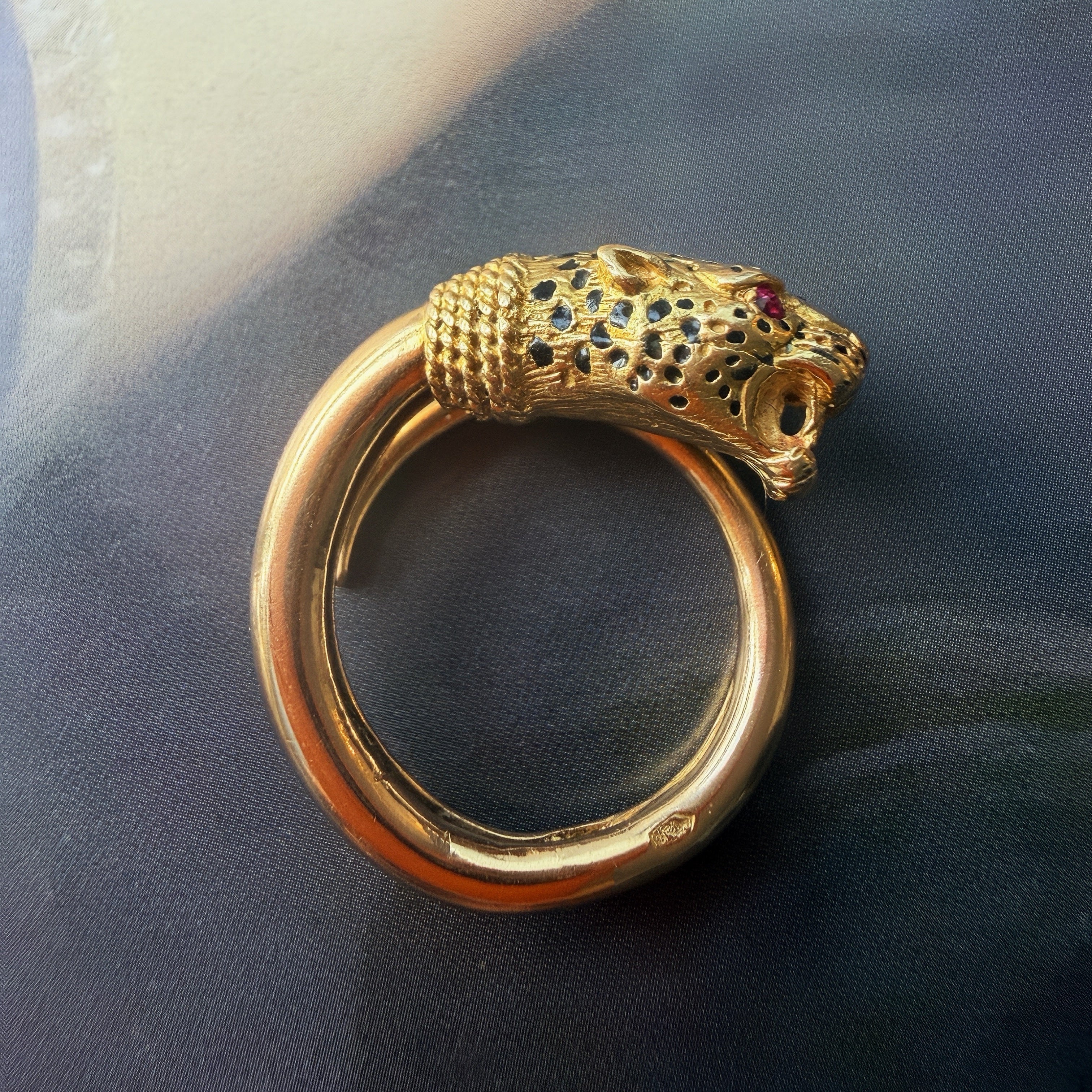 Vintage 18K gold Panther Ring by Gay Frères