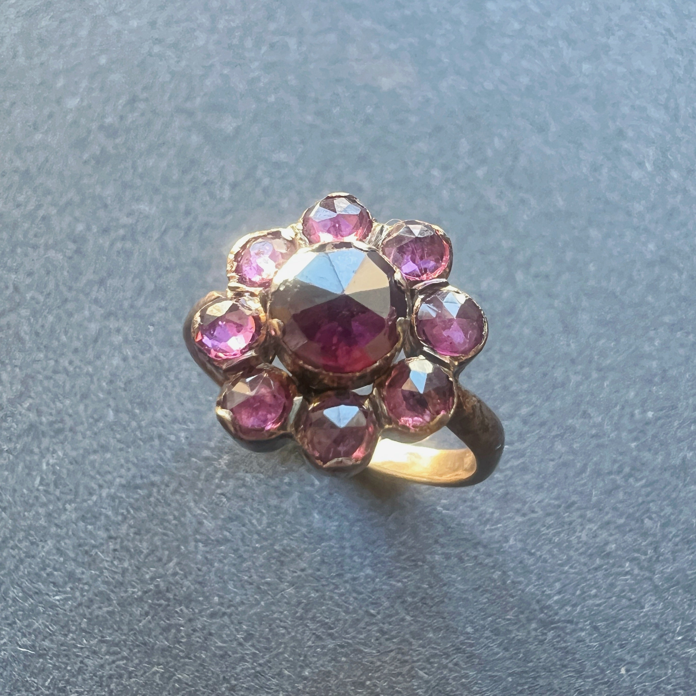 Victorian era 18K gold French Perpignan garnet ring