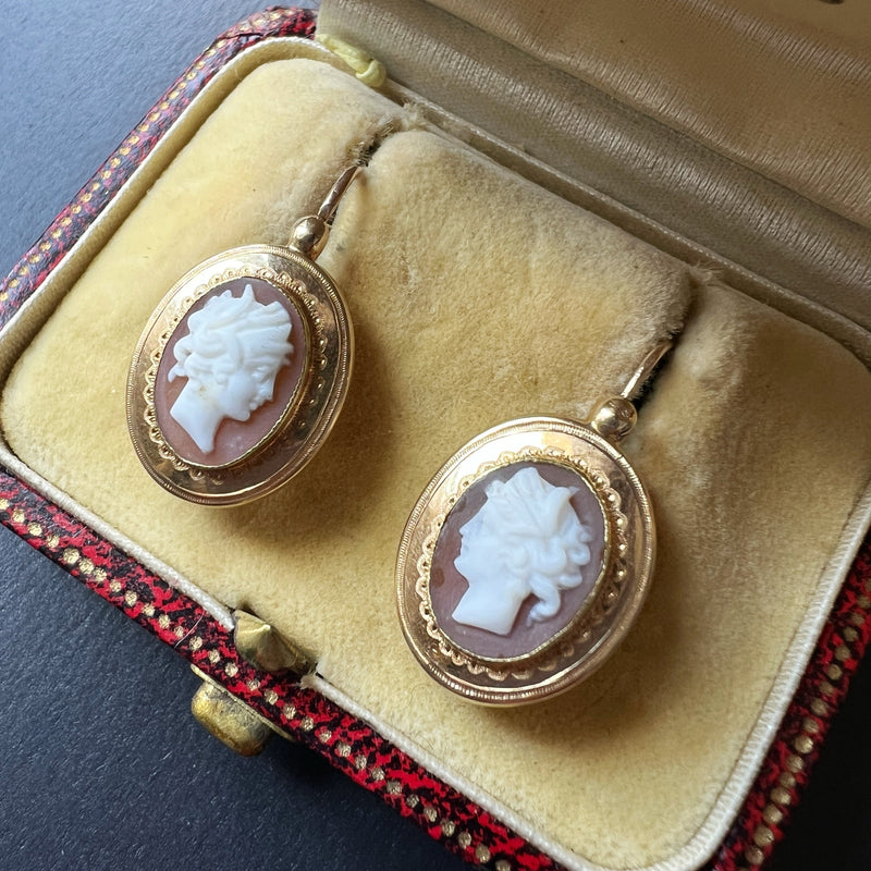 Antique 18K gold shell cameo pearl earrings