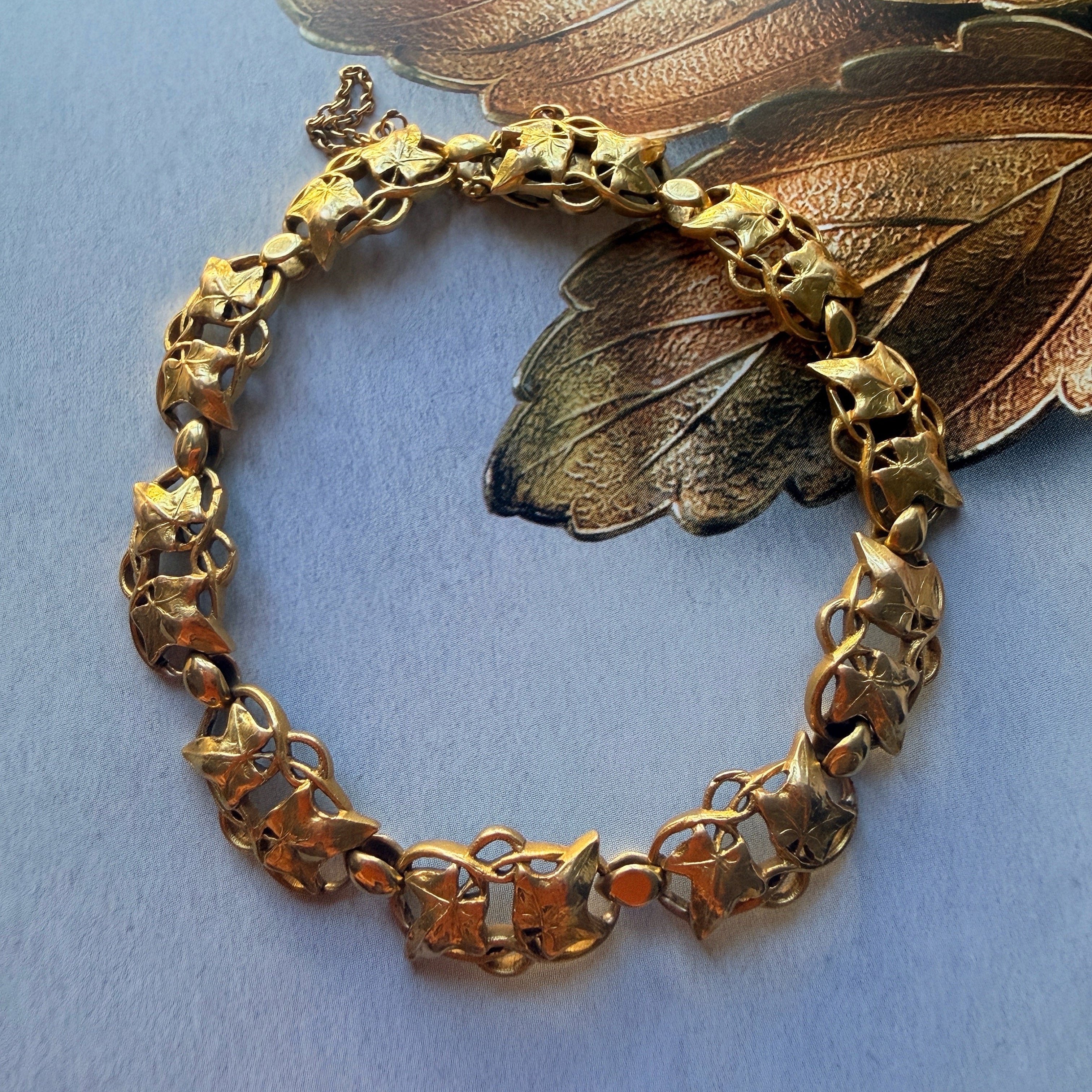 Art nouveau era 18K yellow gold ivy leaf link bracelet