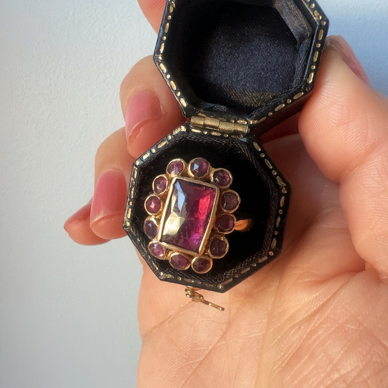 Victorian era 18K gold French Perpignan garnet ring