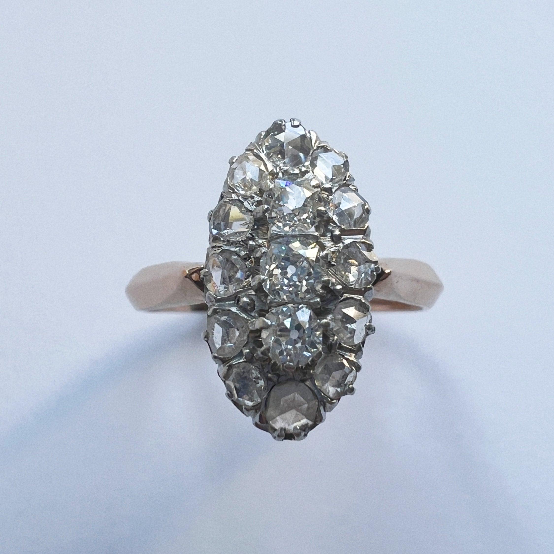 Boxed Victorian era 18K gold diamond marquise ring - Curiously timeless