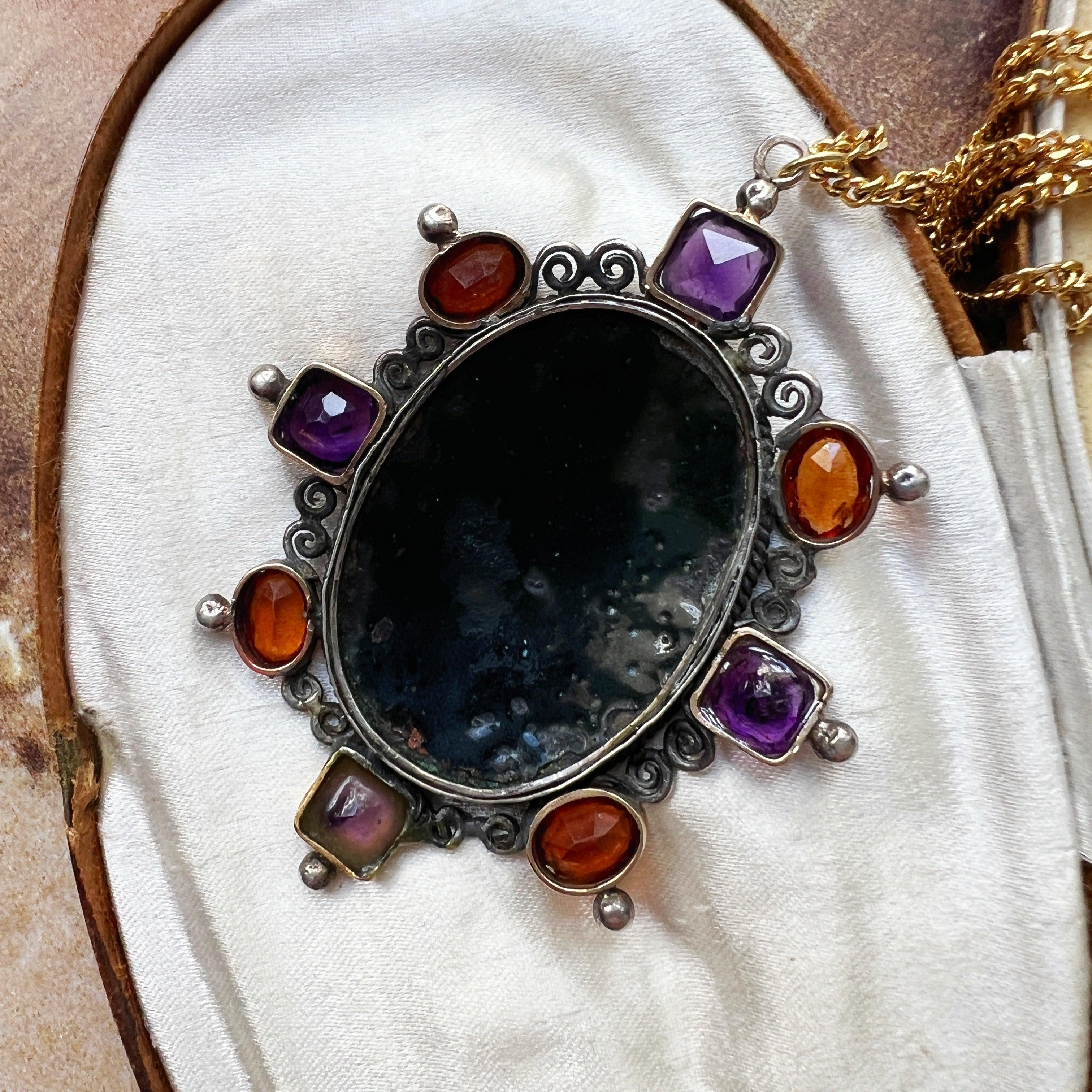 Victorian era amethyst and citrine enamel flower pendant - Curiously timeless