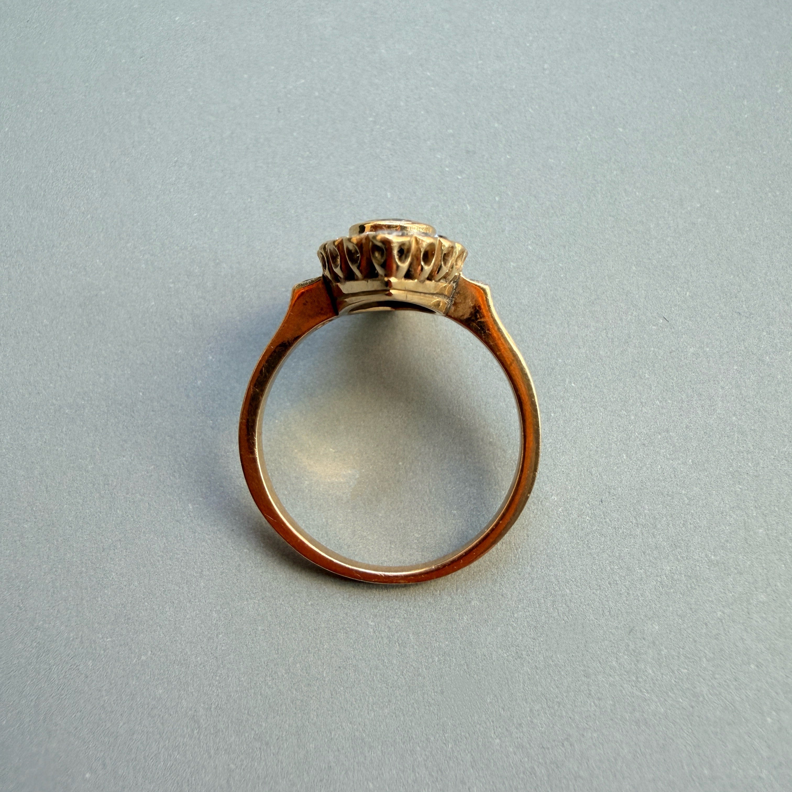 Early 20th century 18K yellow gold old cut diamond ring