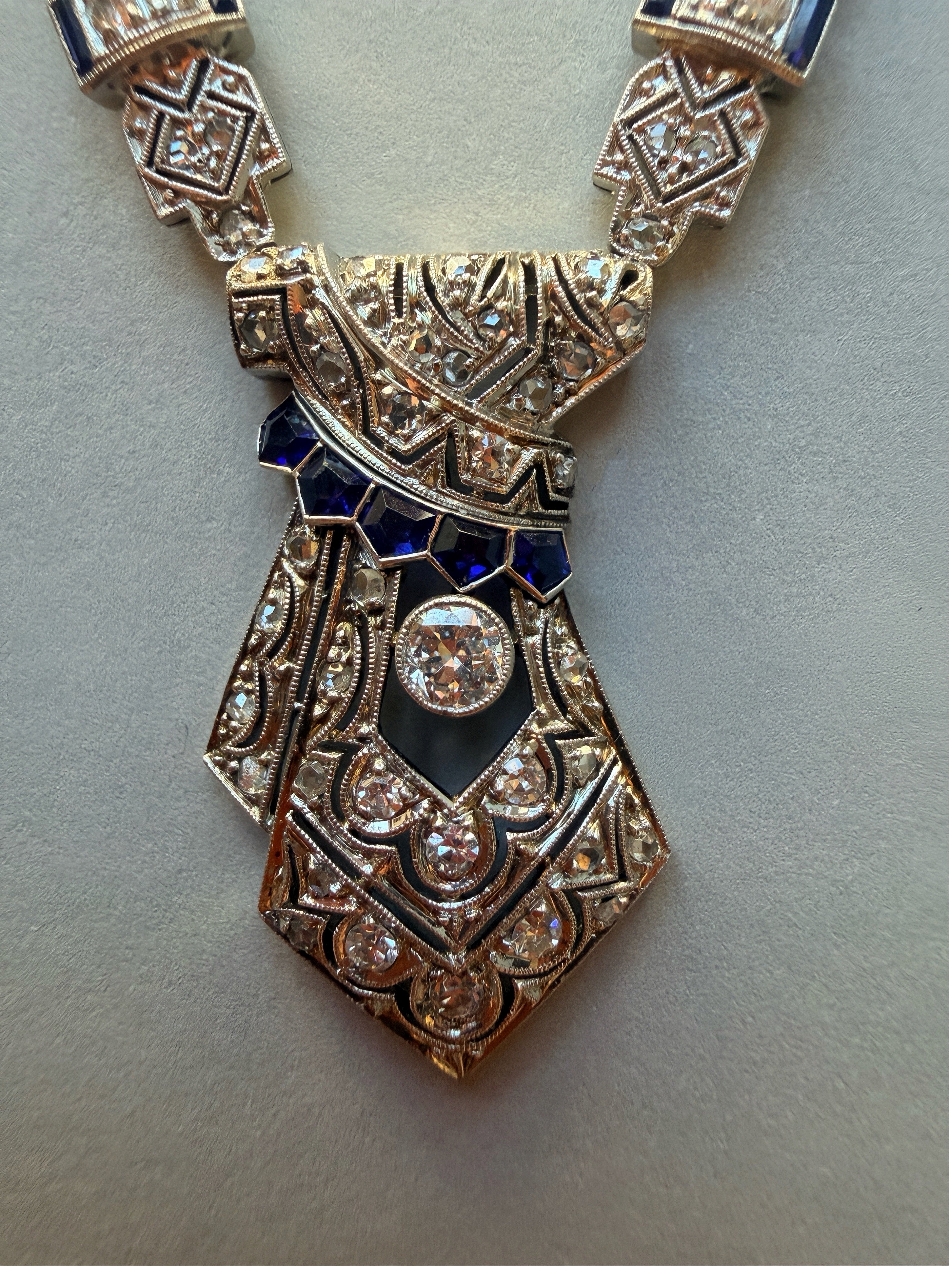 Art Deco French work 18K gold platinum diamond sapphire necklace