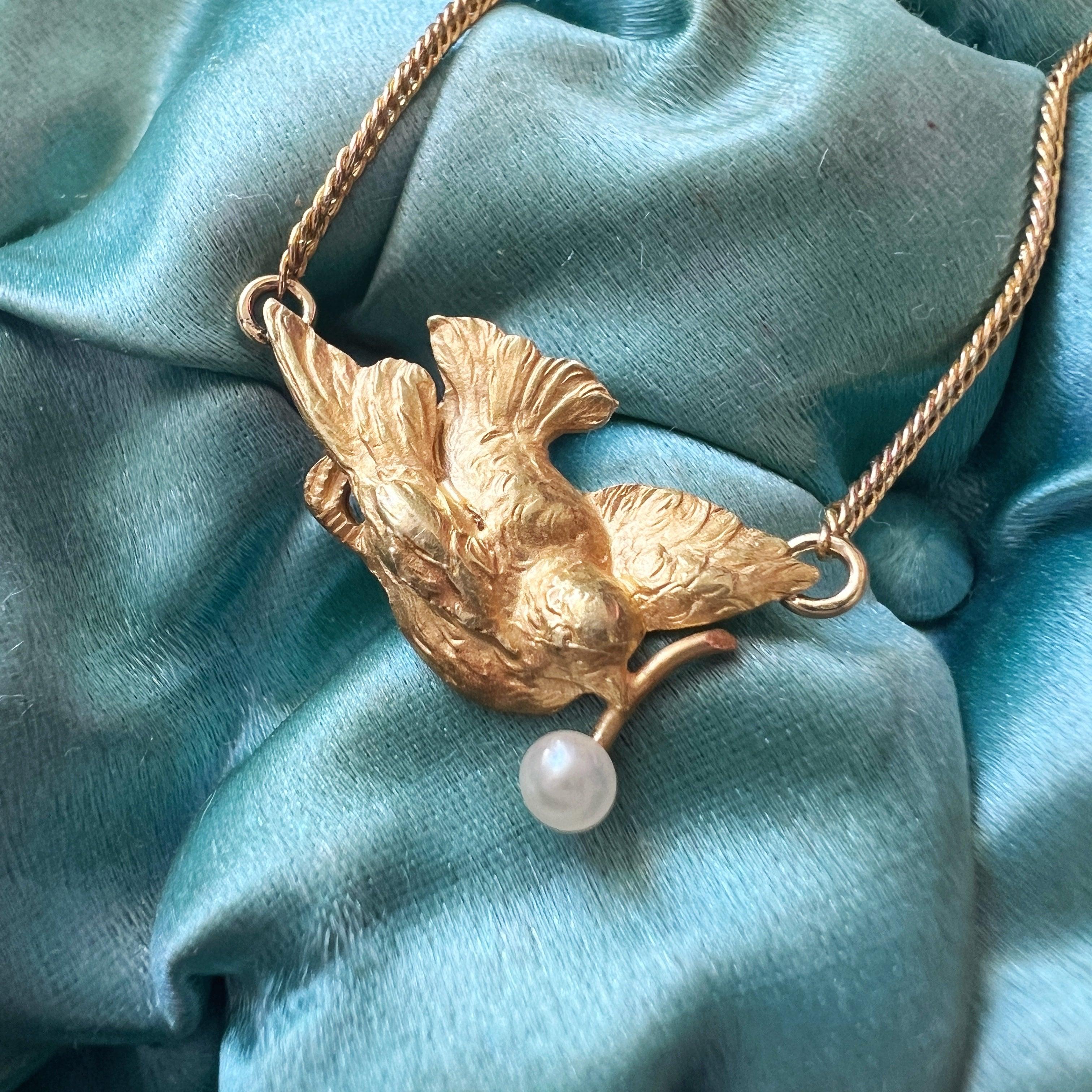 Antique 18K gold swallow necklace with natural pearl - Curiously timeless