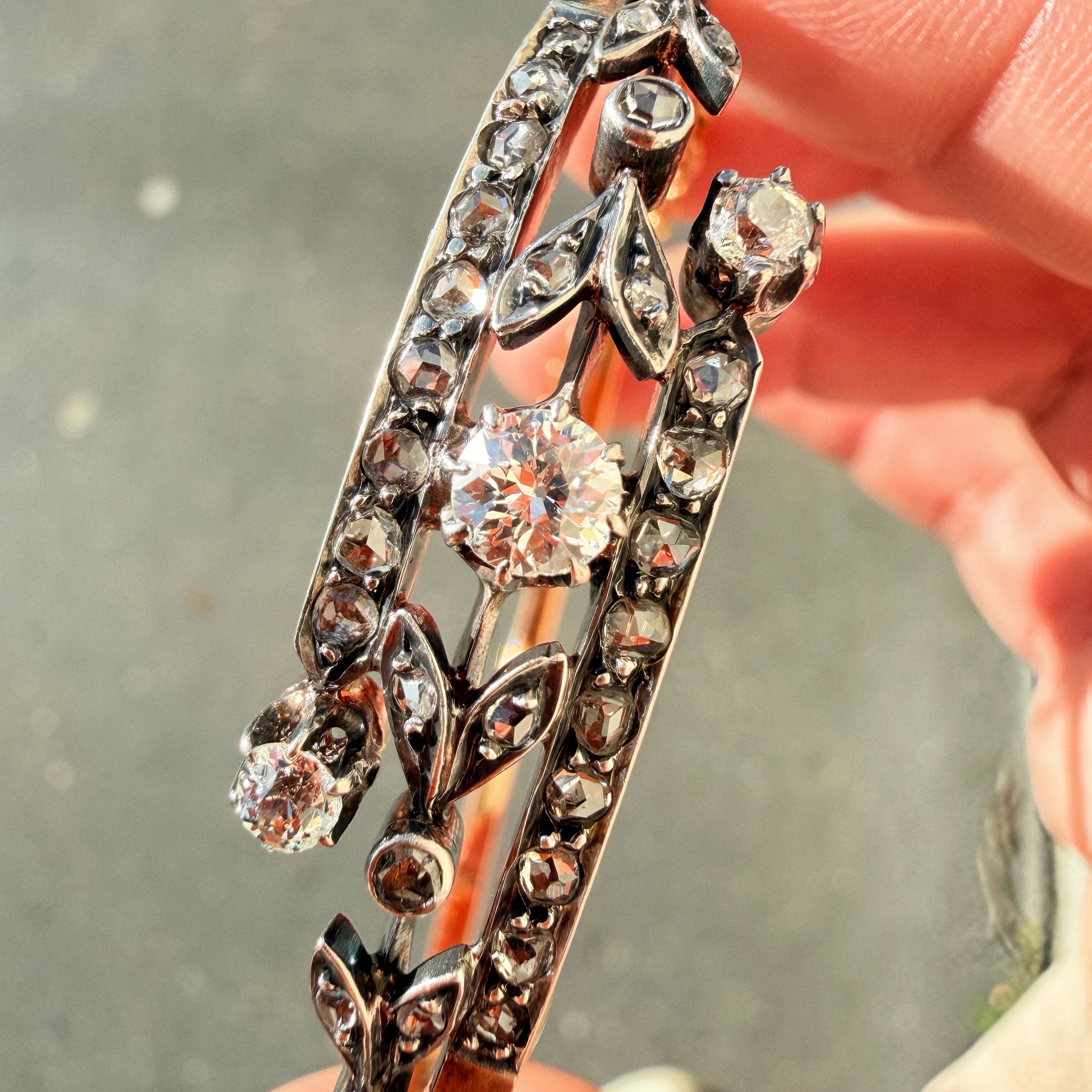 Antique Victorian era 18K gold diamond flower bracelet