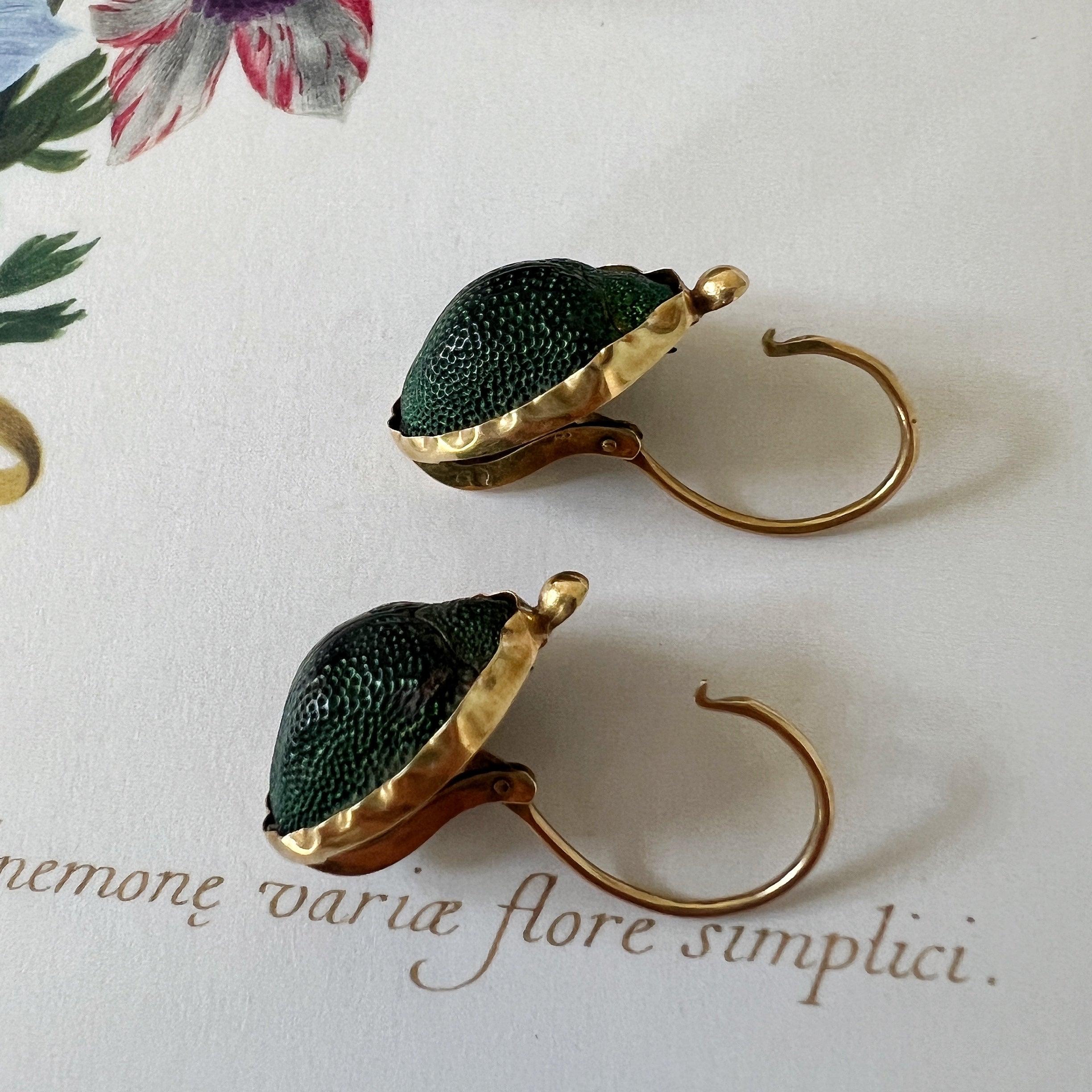 Victorian era Egyptian Revival 18K gold scarab dangle earrings - Curiously timeless