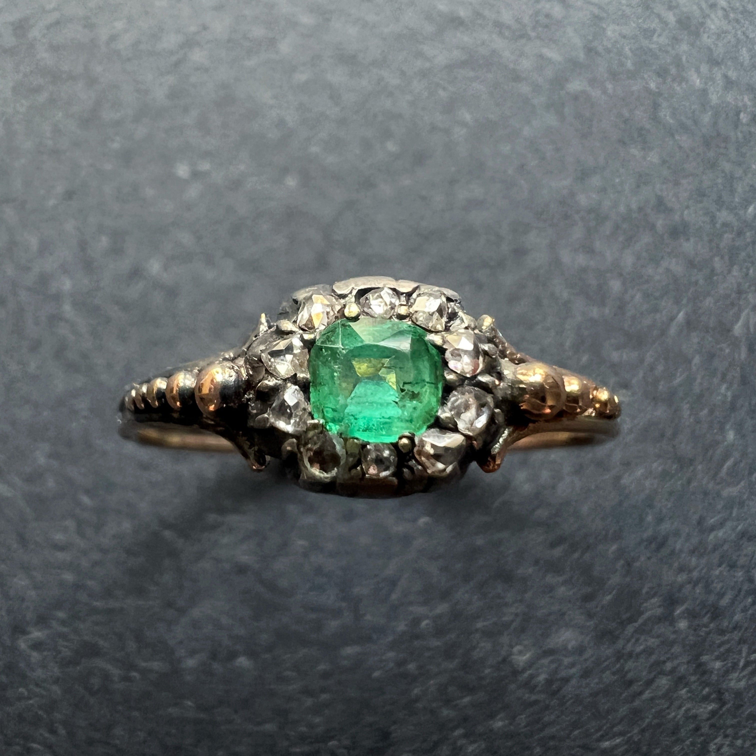 Georgian Era 18K gold emerald diamond Ring