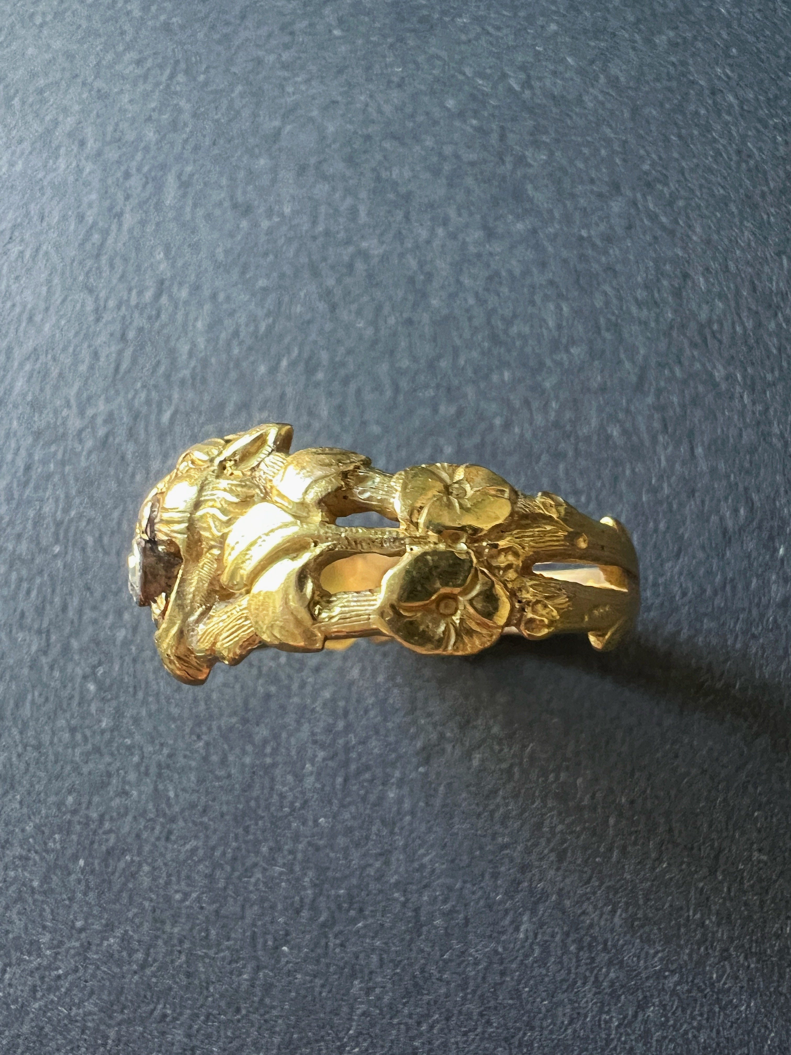 French Art Nouveau 18K gold lion ring with diamond