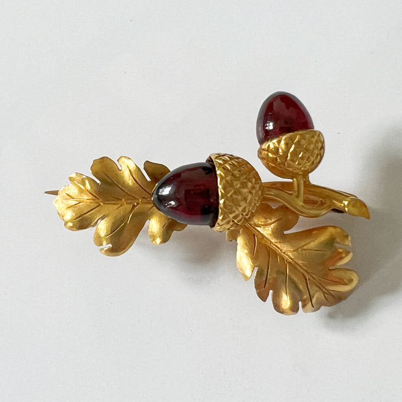 Victorian era 18K gold garnet acorn brooch