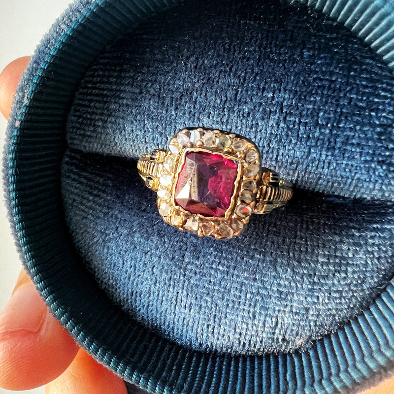 Victorian era 18K gold garnet rose cut diamond cluster ring