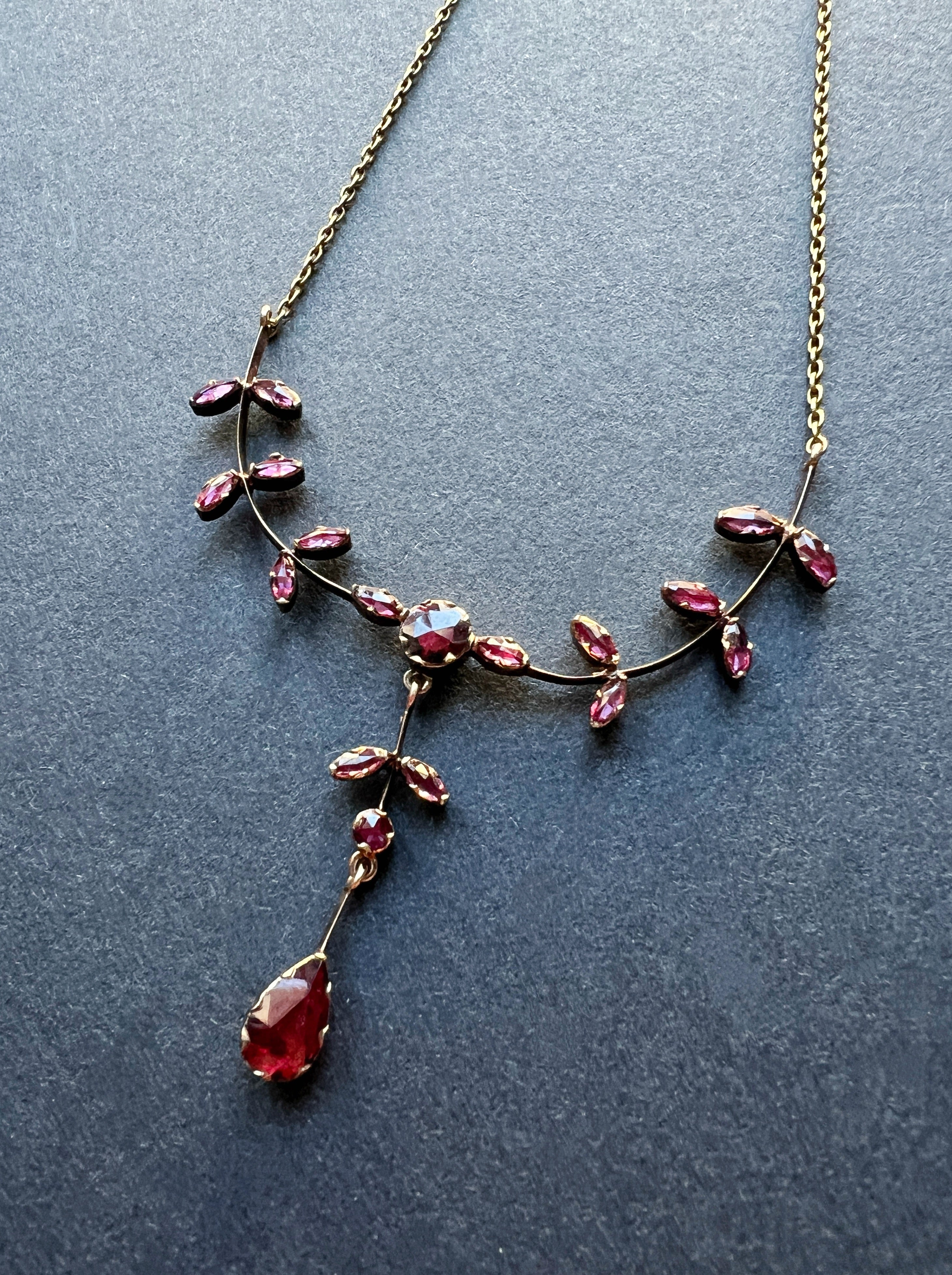 French antique 18K gold perpginan garnet necklace