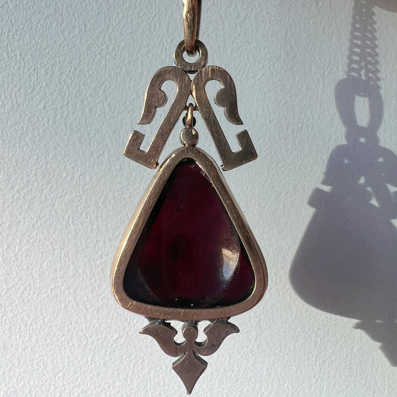 Antique garnet necklace