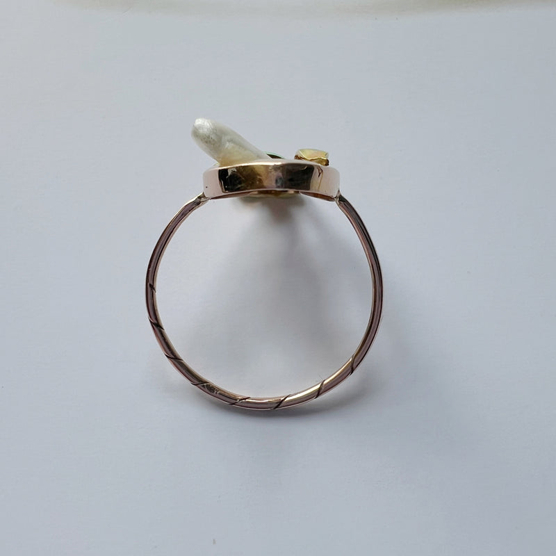 Art Nouveau 18K gold natural Mississippi pearl enamel flower ring