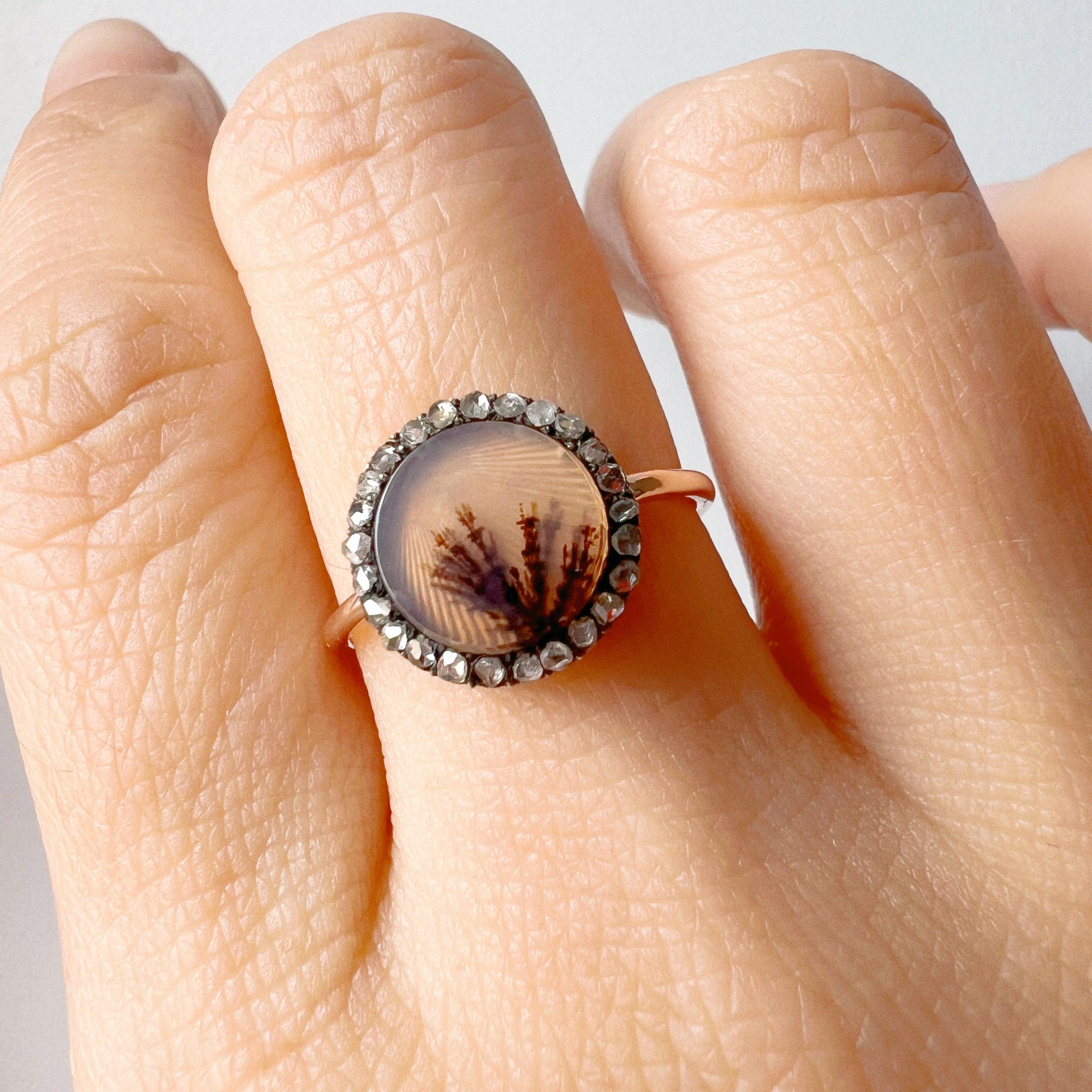 Antique 18K gold dendritic agate diamond ring - Curiously timeless