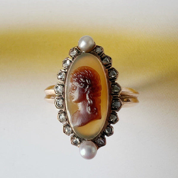 Victorian 18K gold agate cameo diamond pearl ring