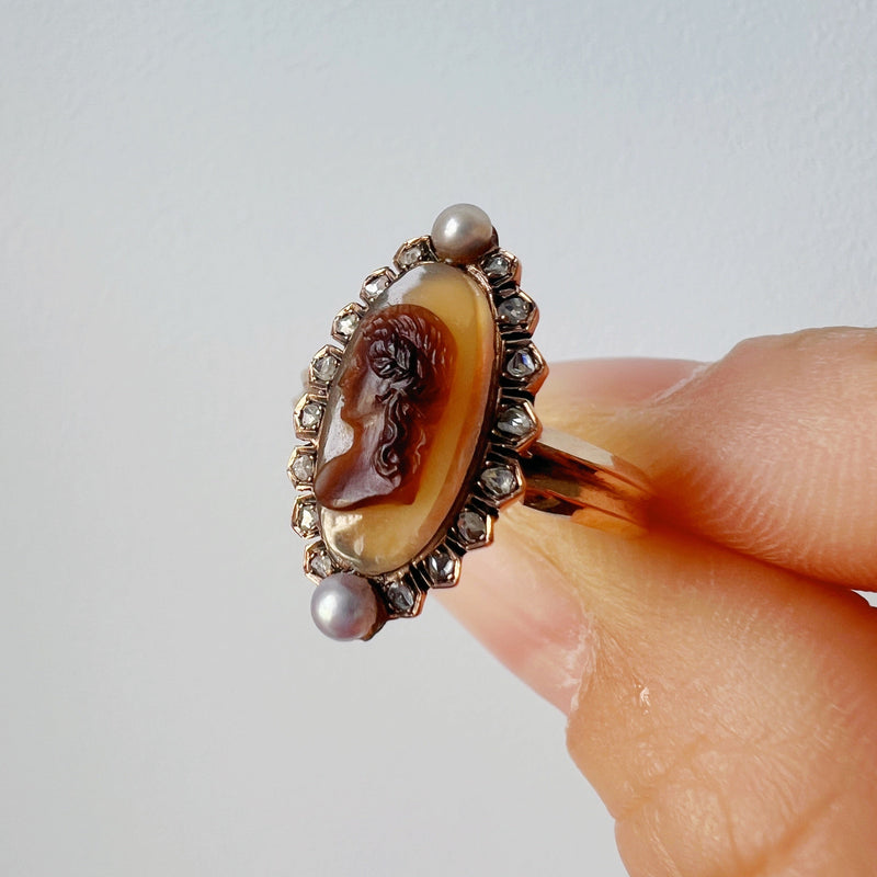 Victorian 18K gold agate cameo diamond pearl ring