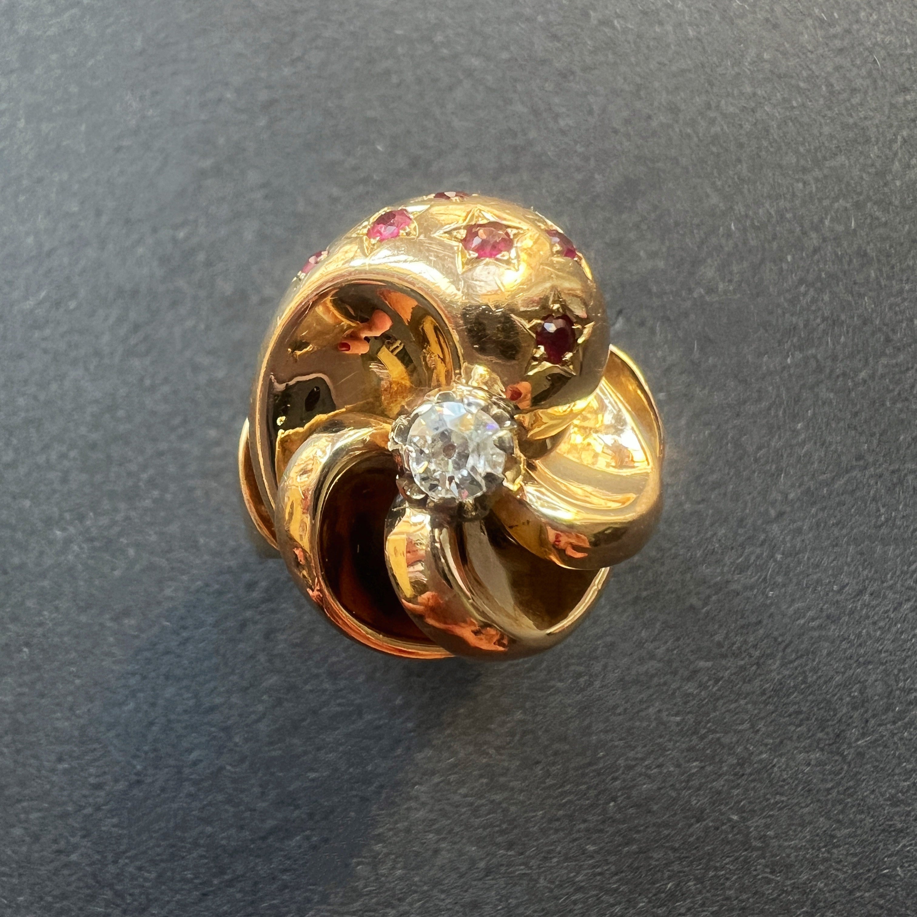 Vintage Retro 18K gold tourbillon diamond ruby star ring