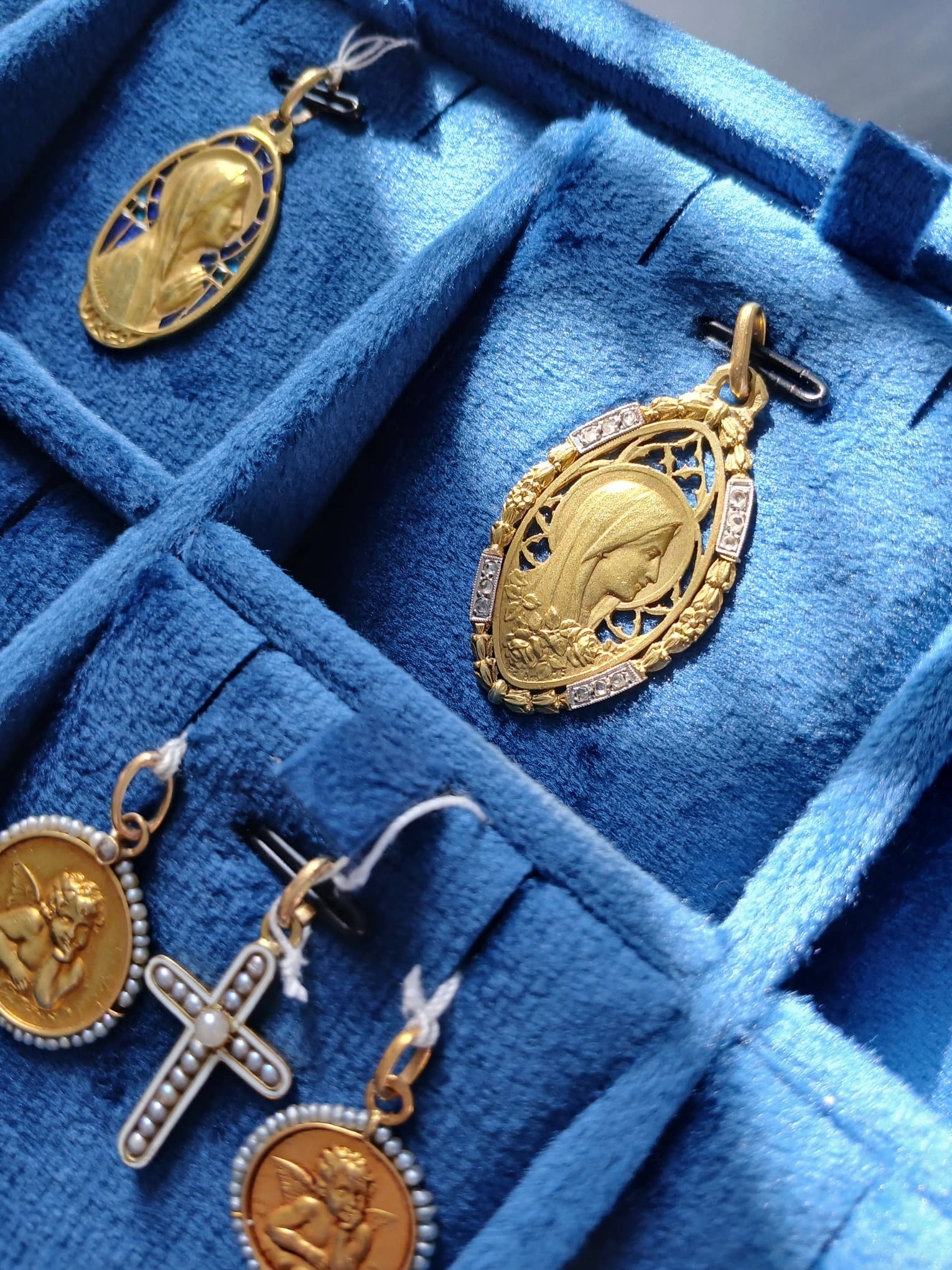 18K Gold French Antique Virgin Mary Diamond Medal pendant