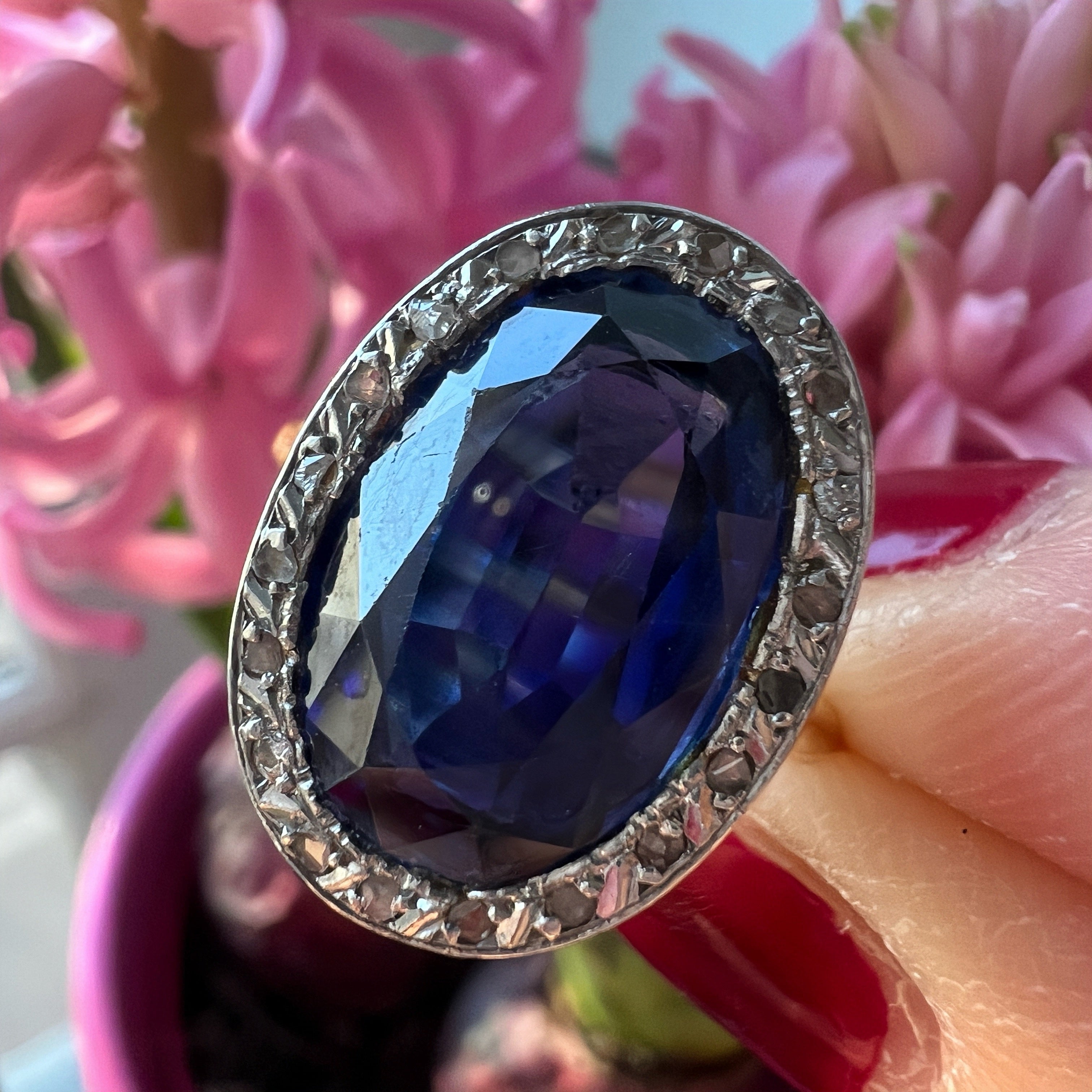 Art deco era 18K gold platinum sapphire diamond ring