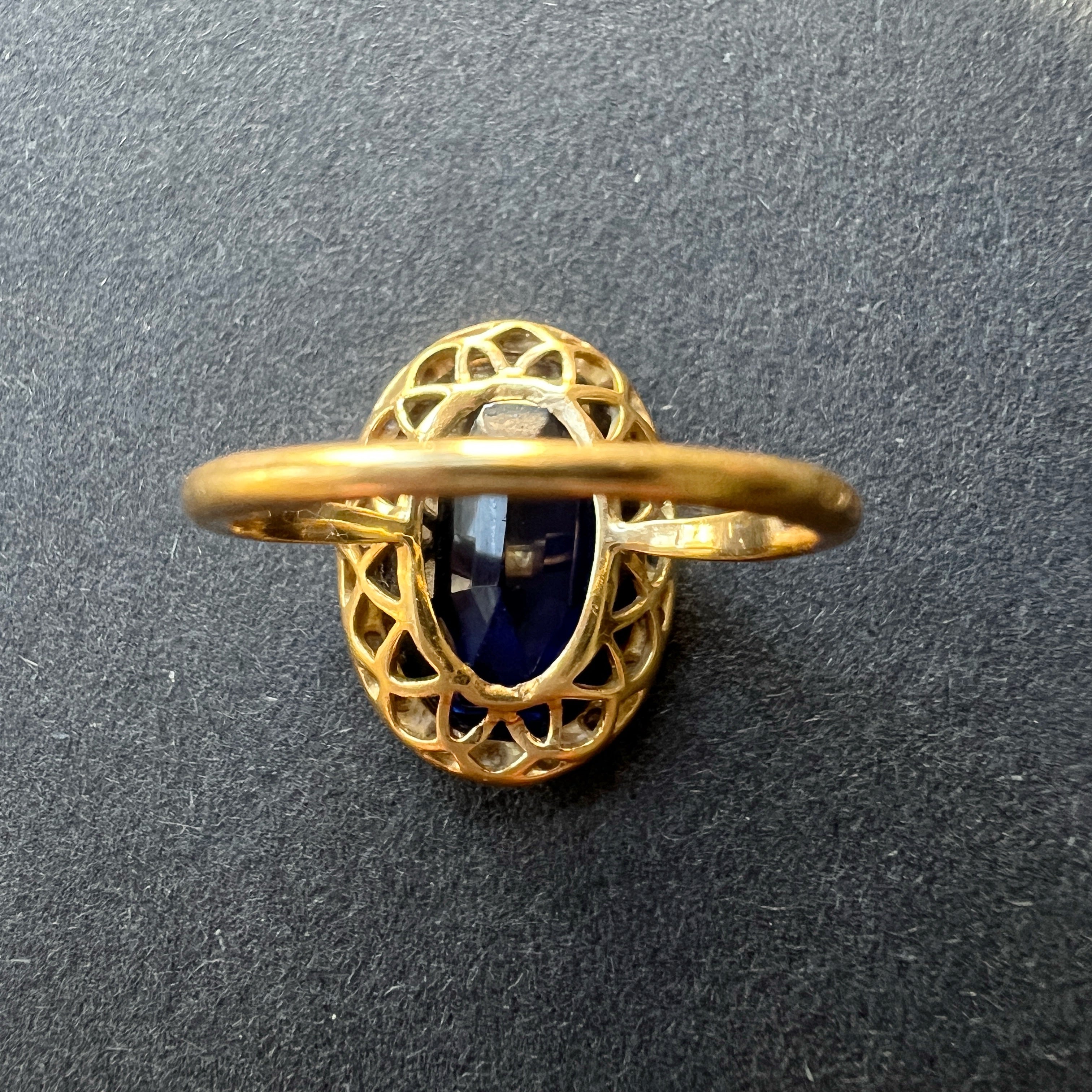 Art deco era 18K gold platinum sapphire diamond ring