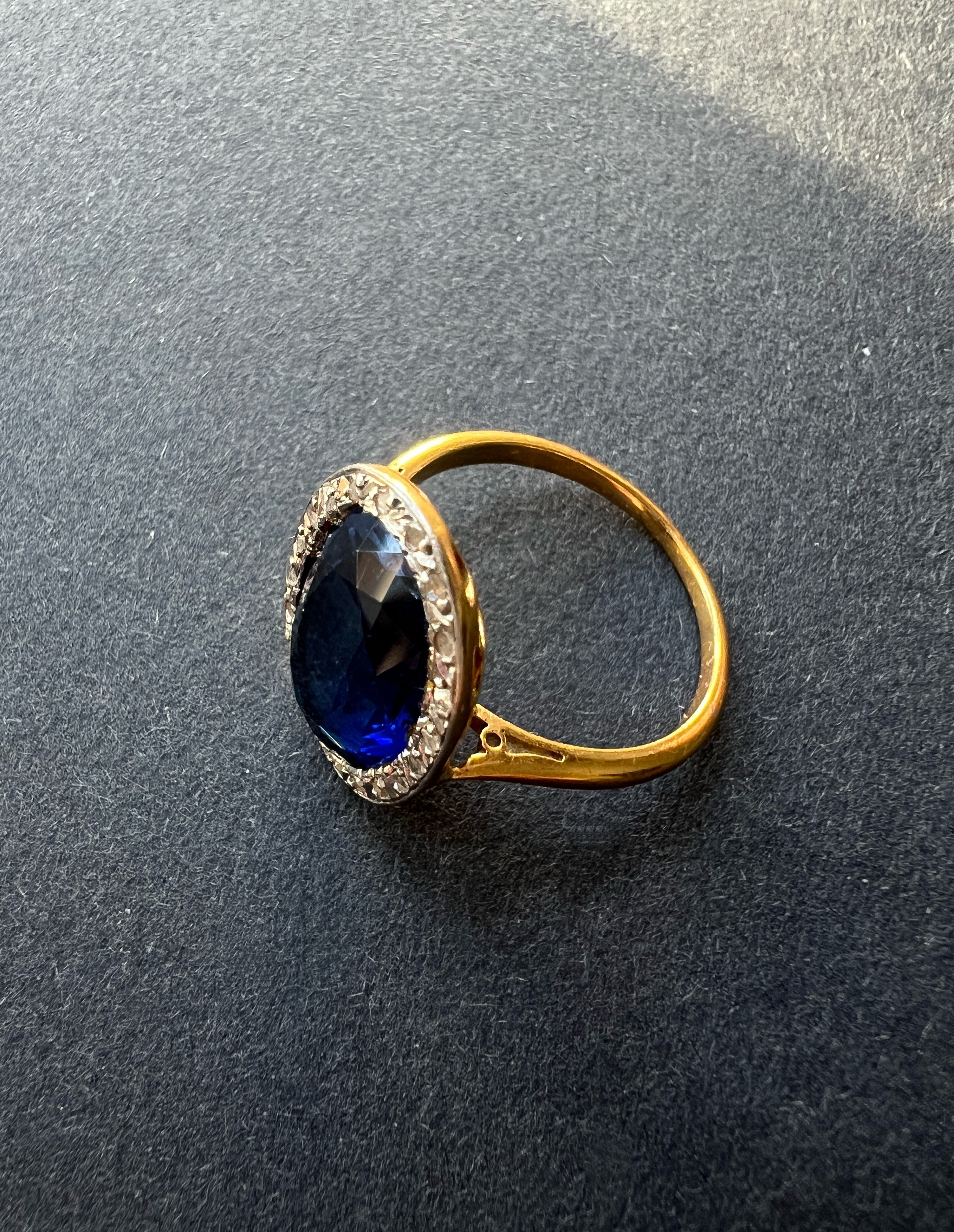 Art deco era 18K gold platinum sapphire diamond ring