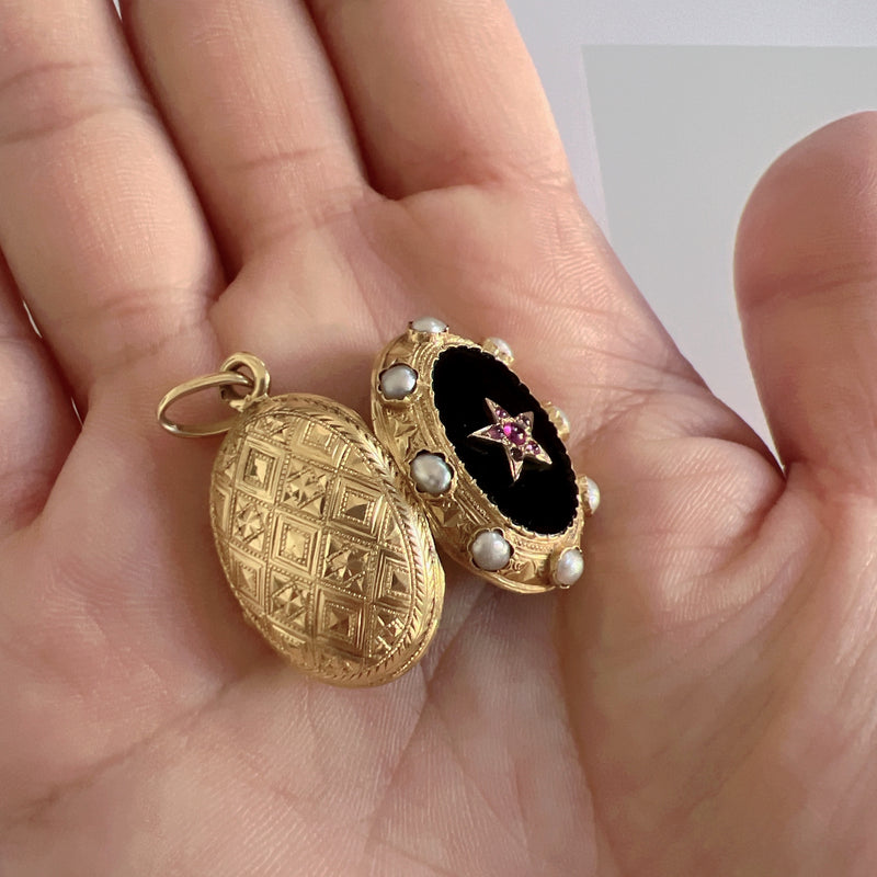 unique photo locket