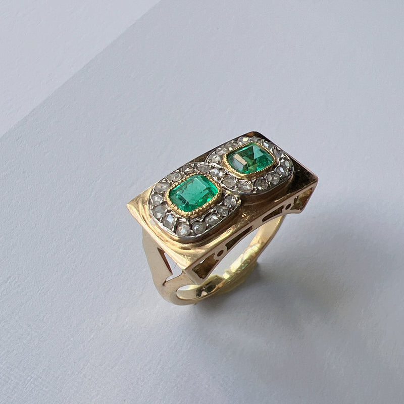 18K gold emerald diamond tank ring