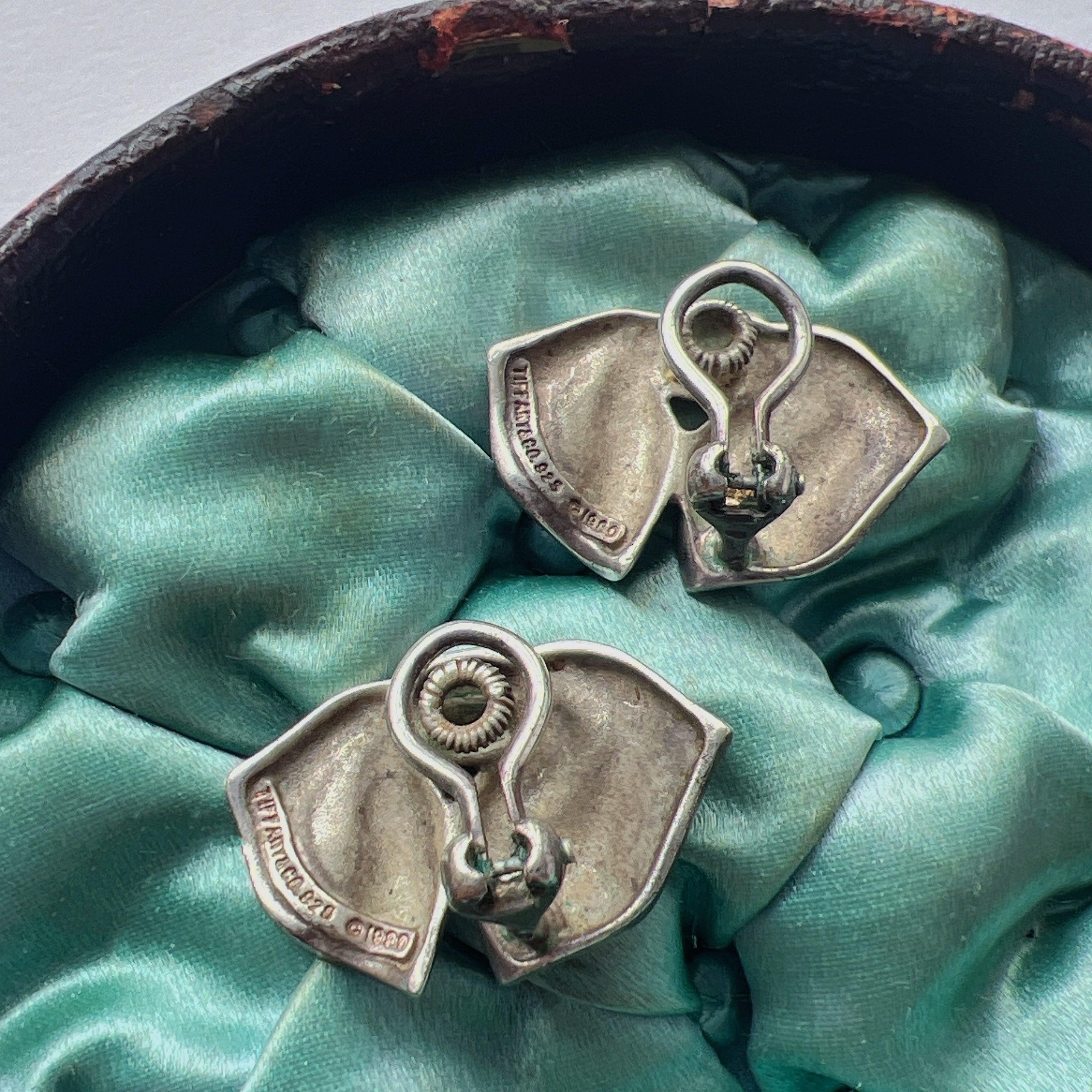 Vintage Tiffany & Co. Silver Bow Clip Earrings - Curiously timeless