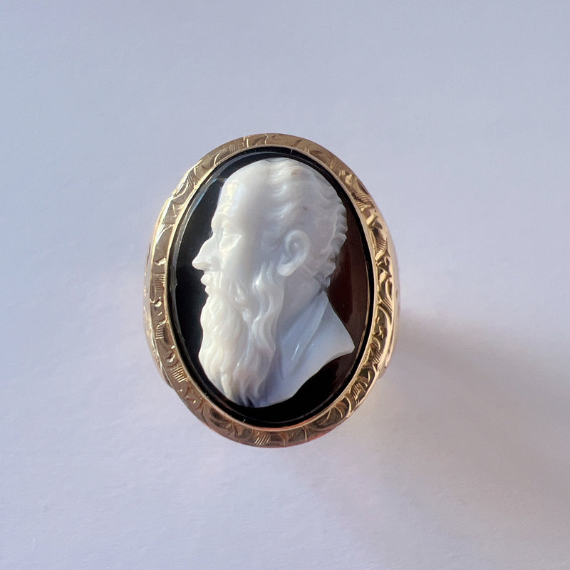 Antique 18K gold onyx cameo signet ring of Michelangelo