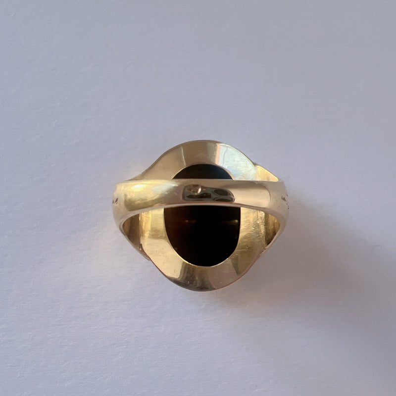 Antique 18K gold onyx cameo signet ring of Michelangelo