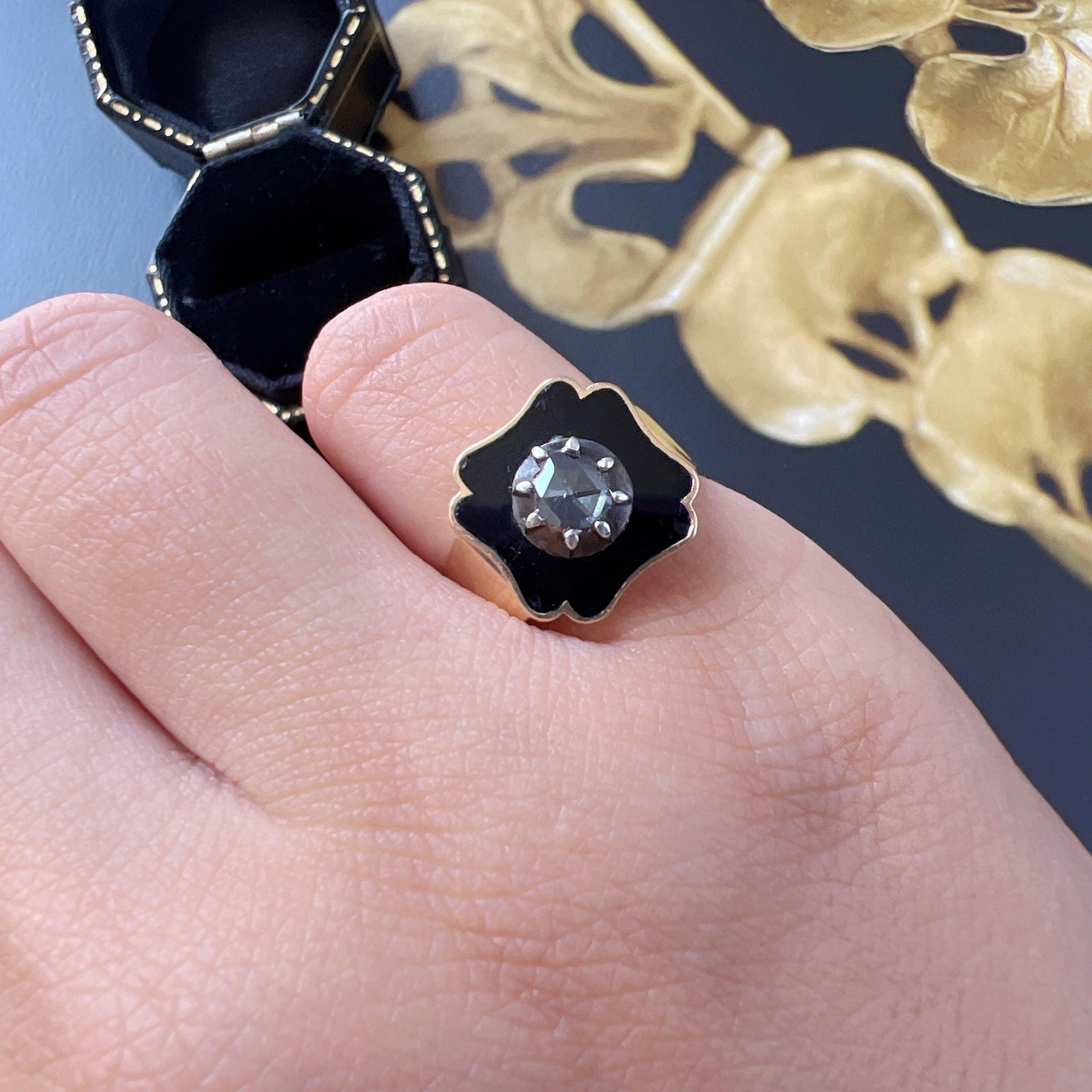 Victorian era 18K gold black enamel diamond signet ring - Curiously timeless