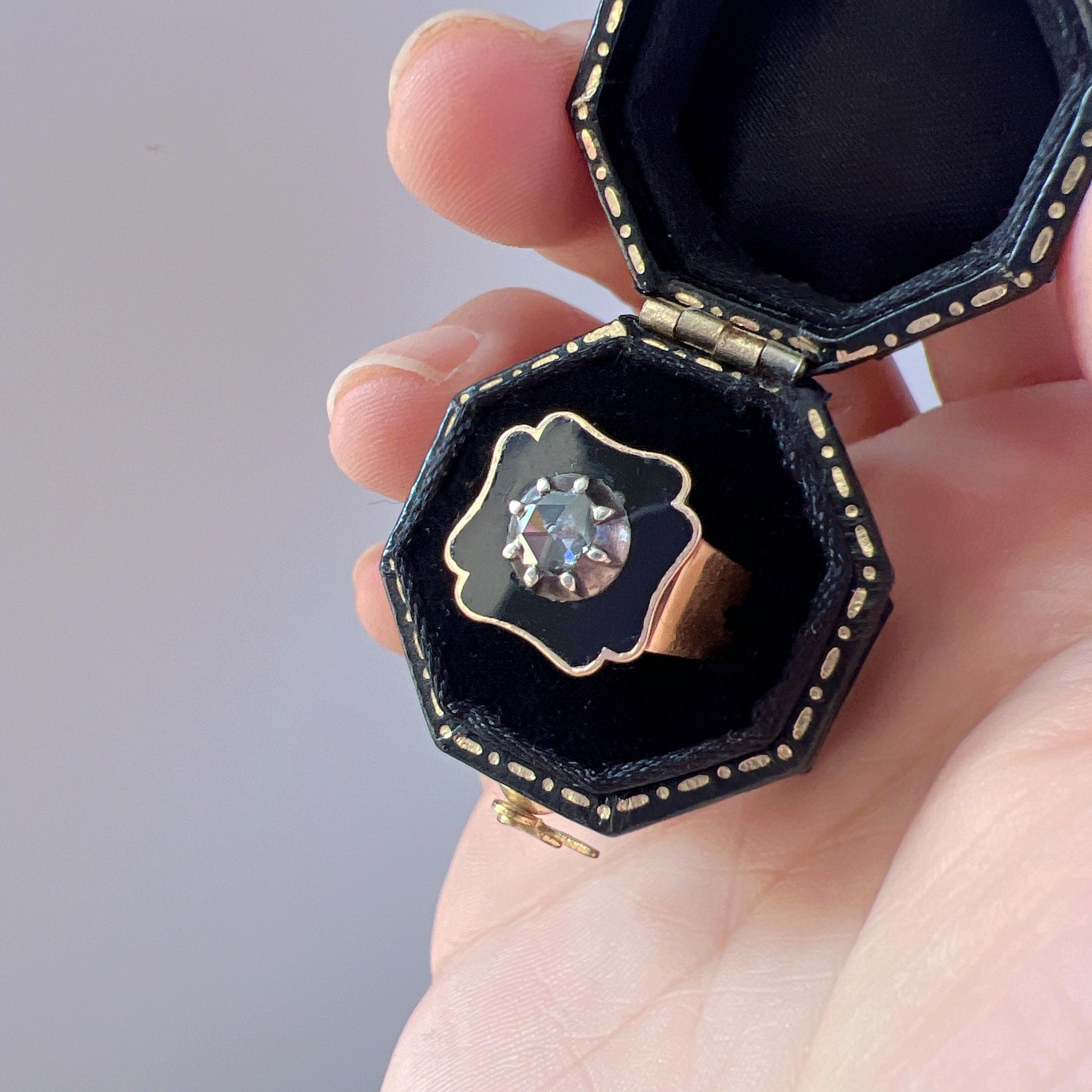 Victorian era 18K gold black enamel diamond signet ring - Curiously timeless