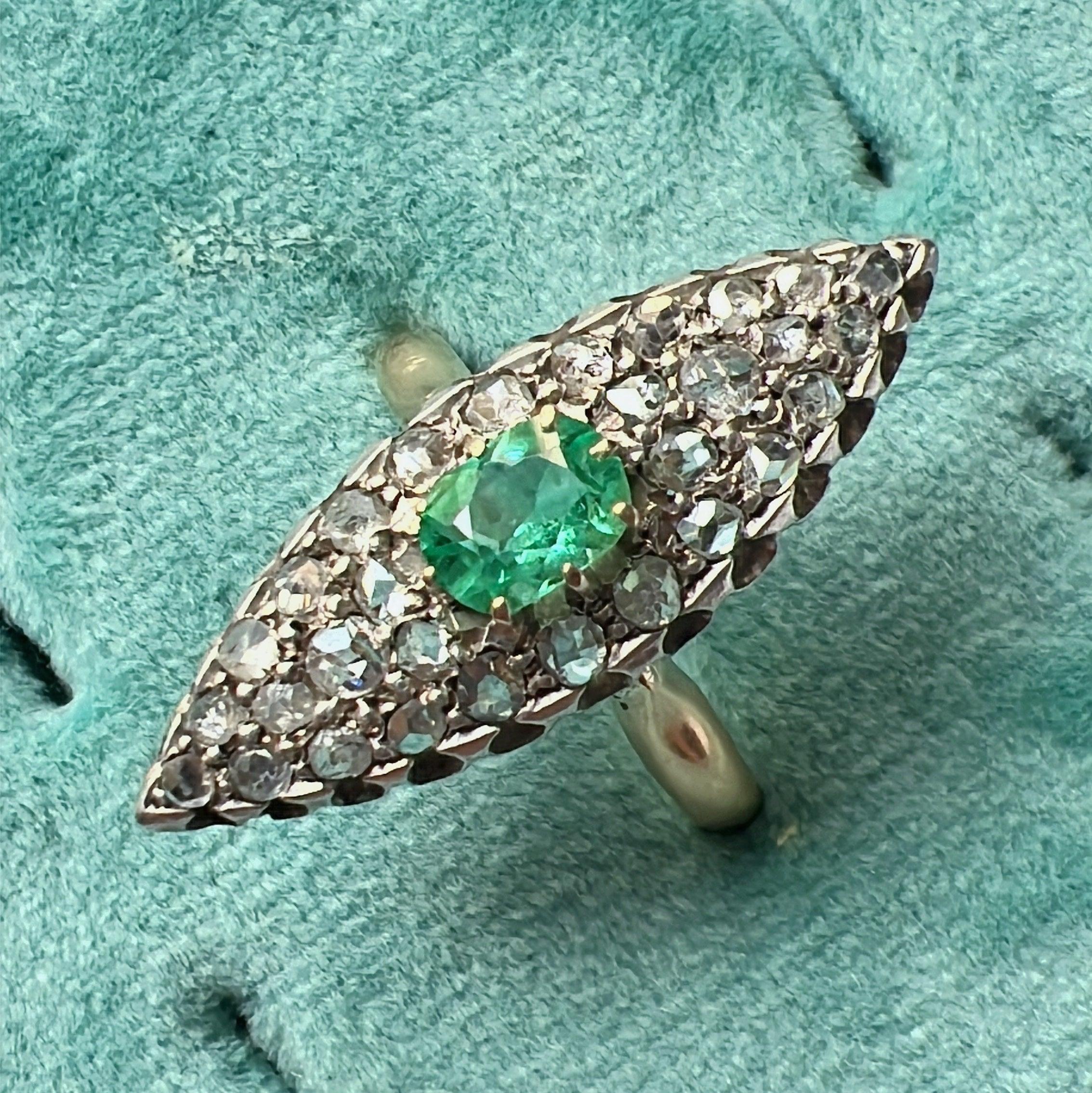 Antique 18K gold emerald diamond marquise ring - Curiously timeless