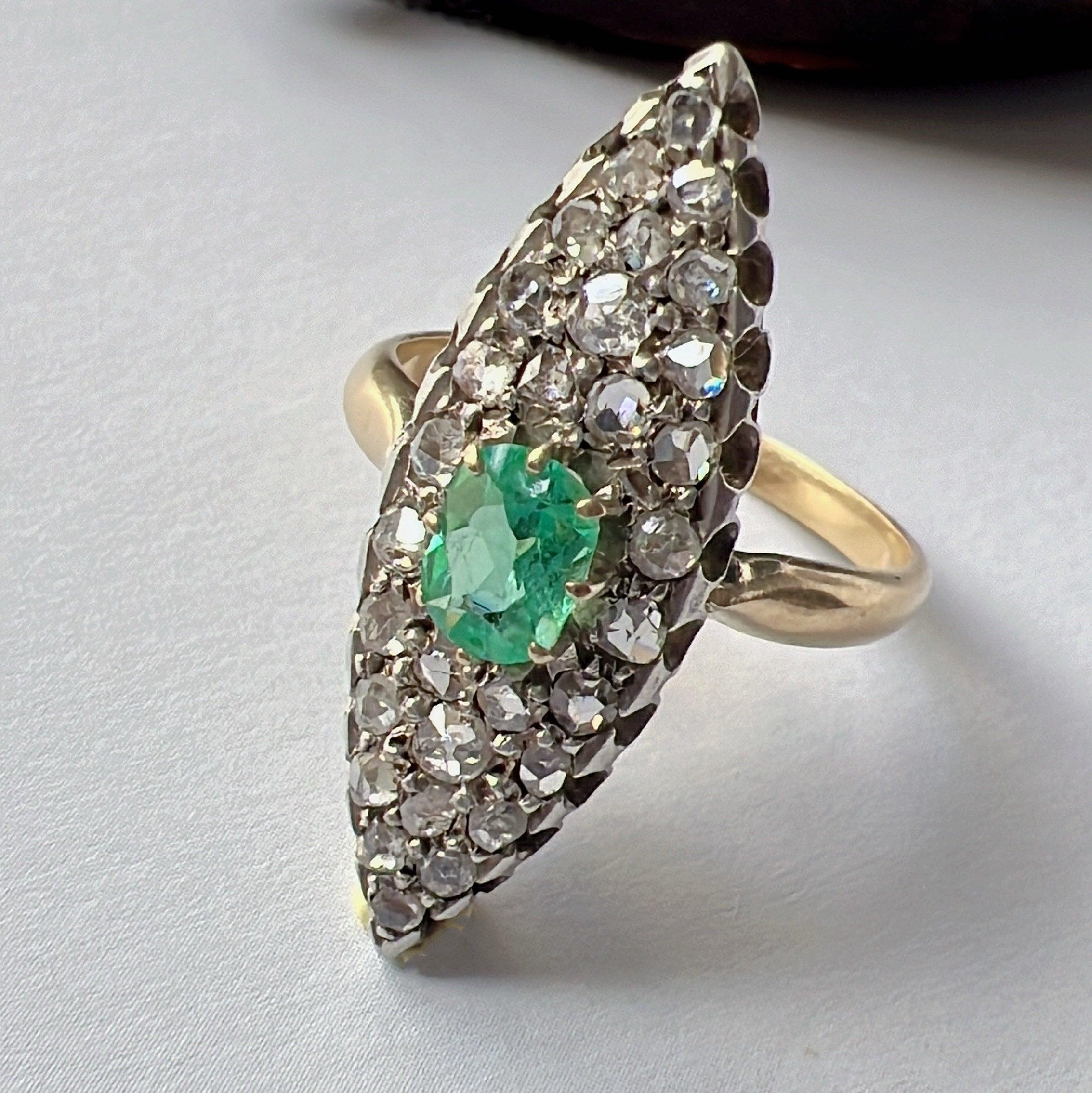 Antique 18K gold emerald diamond marquise ring - Curiously timeless