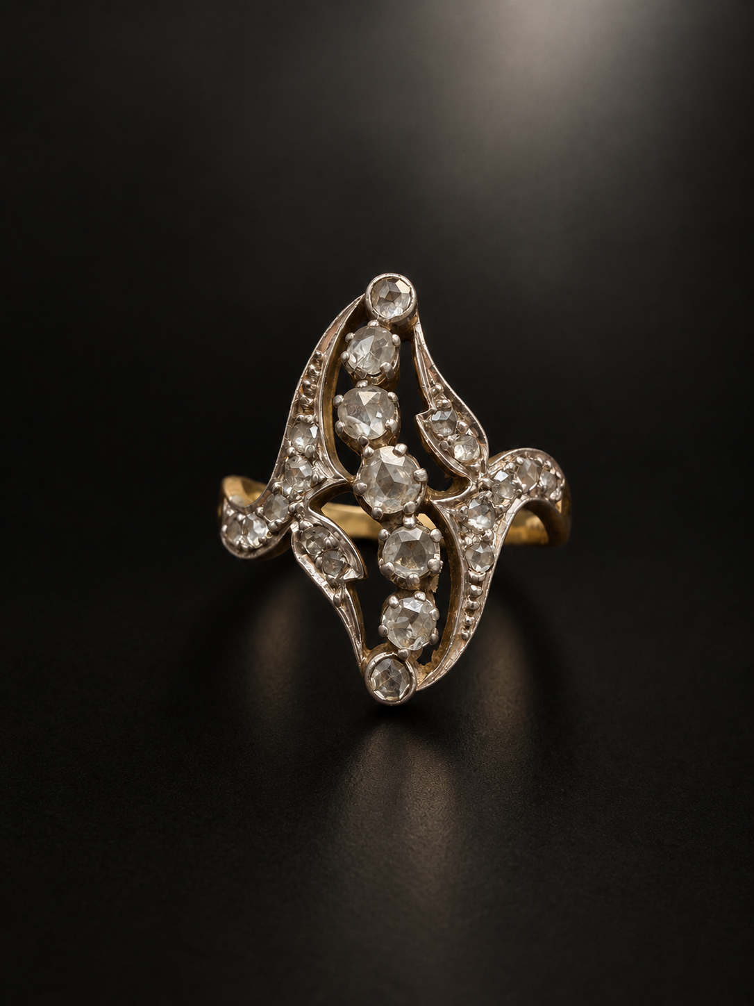 Late Victorian era 18K Gold 0.5ct rose cut diamond ring 