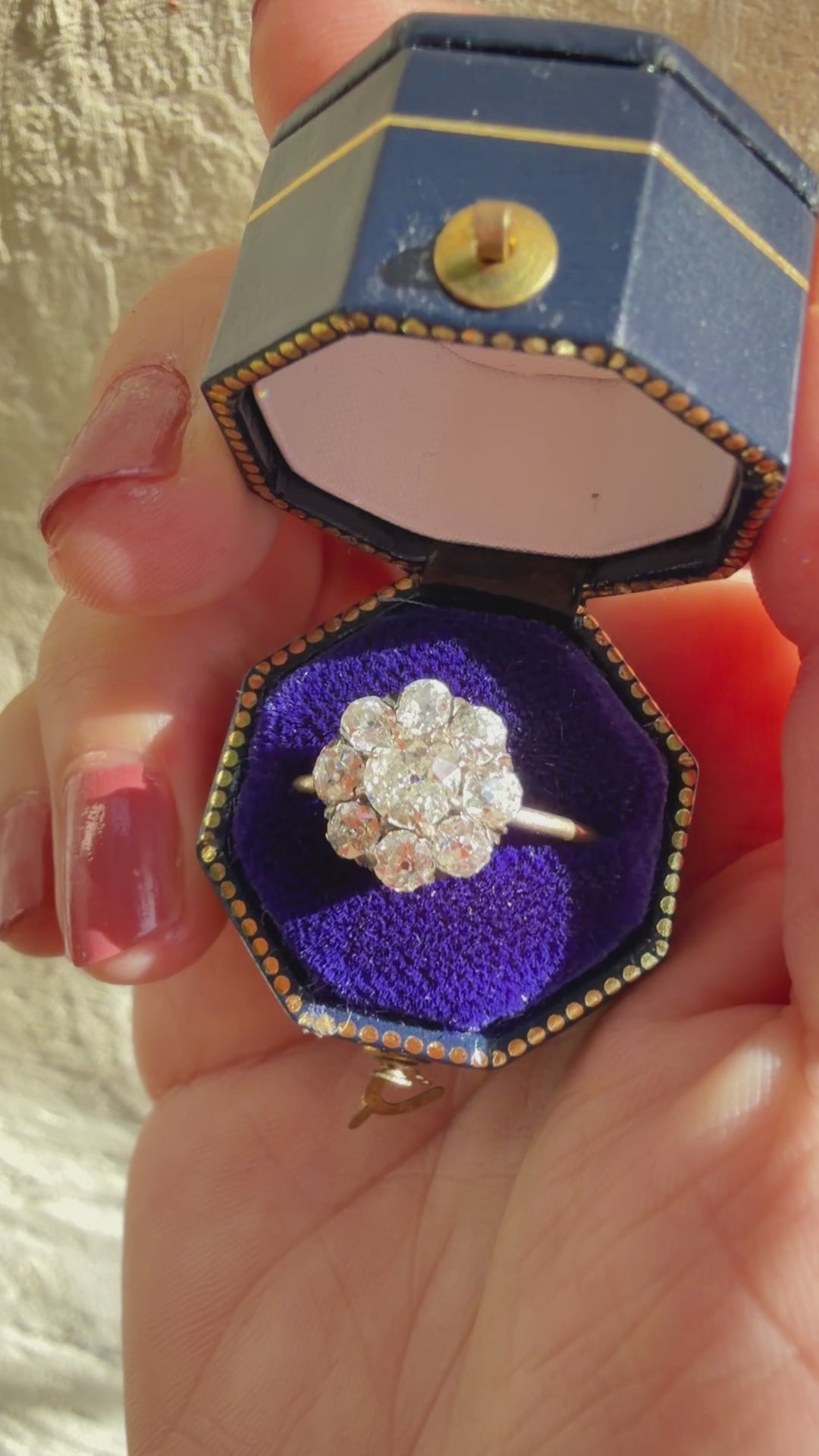 Victorian 18K gold old mine diamond cluster ring