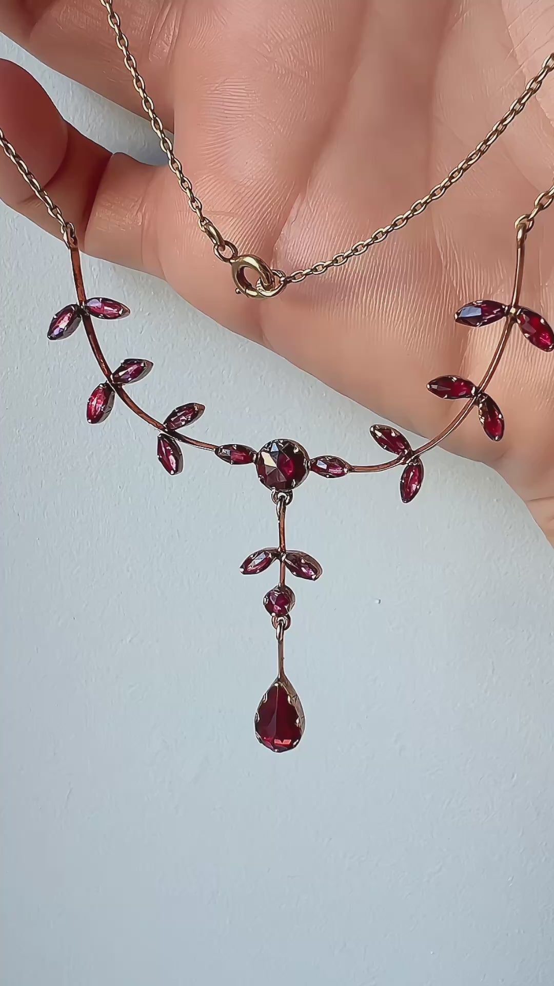 French antique 18K gold perpginan garnet necklace