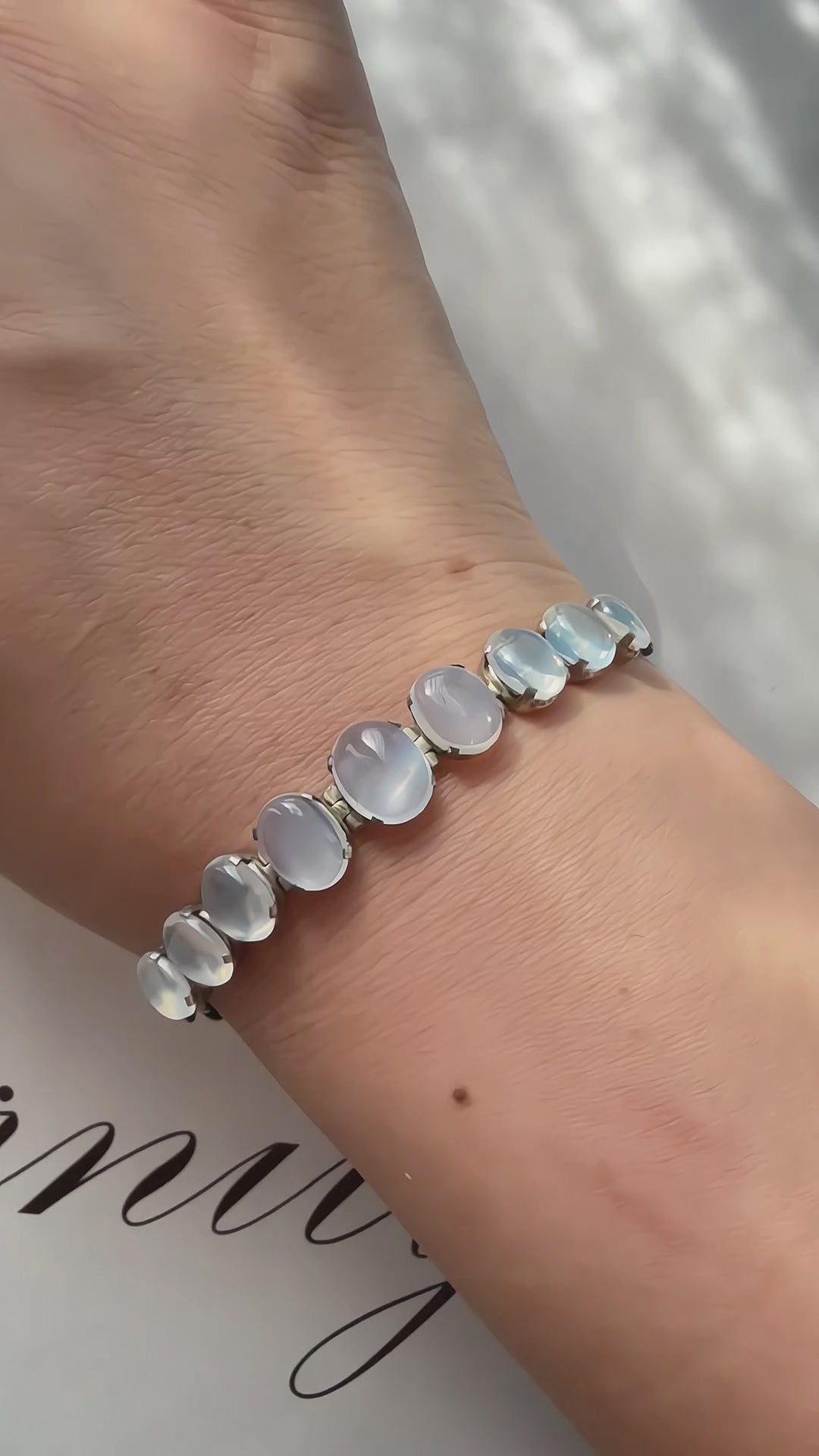 Vintage Silver Moonstone cabochon Bracelet