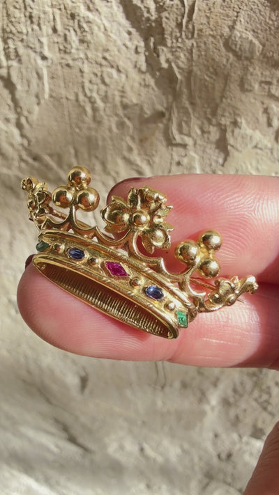 French work Victorian era 18K gold marquise crown brooch