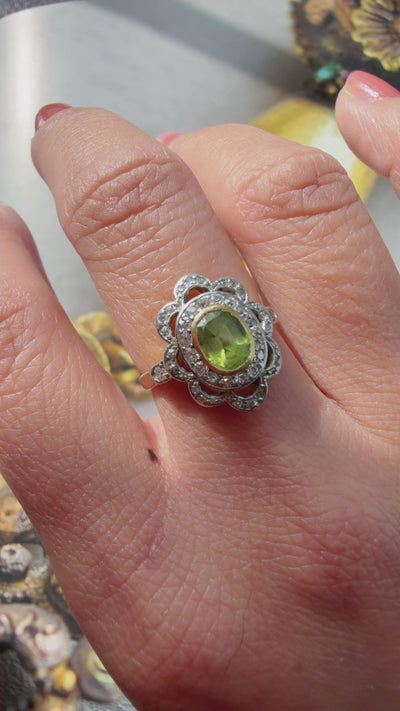 French antique 18K gold peridot diamond ring