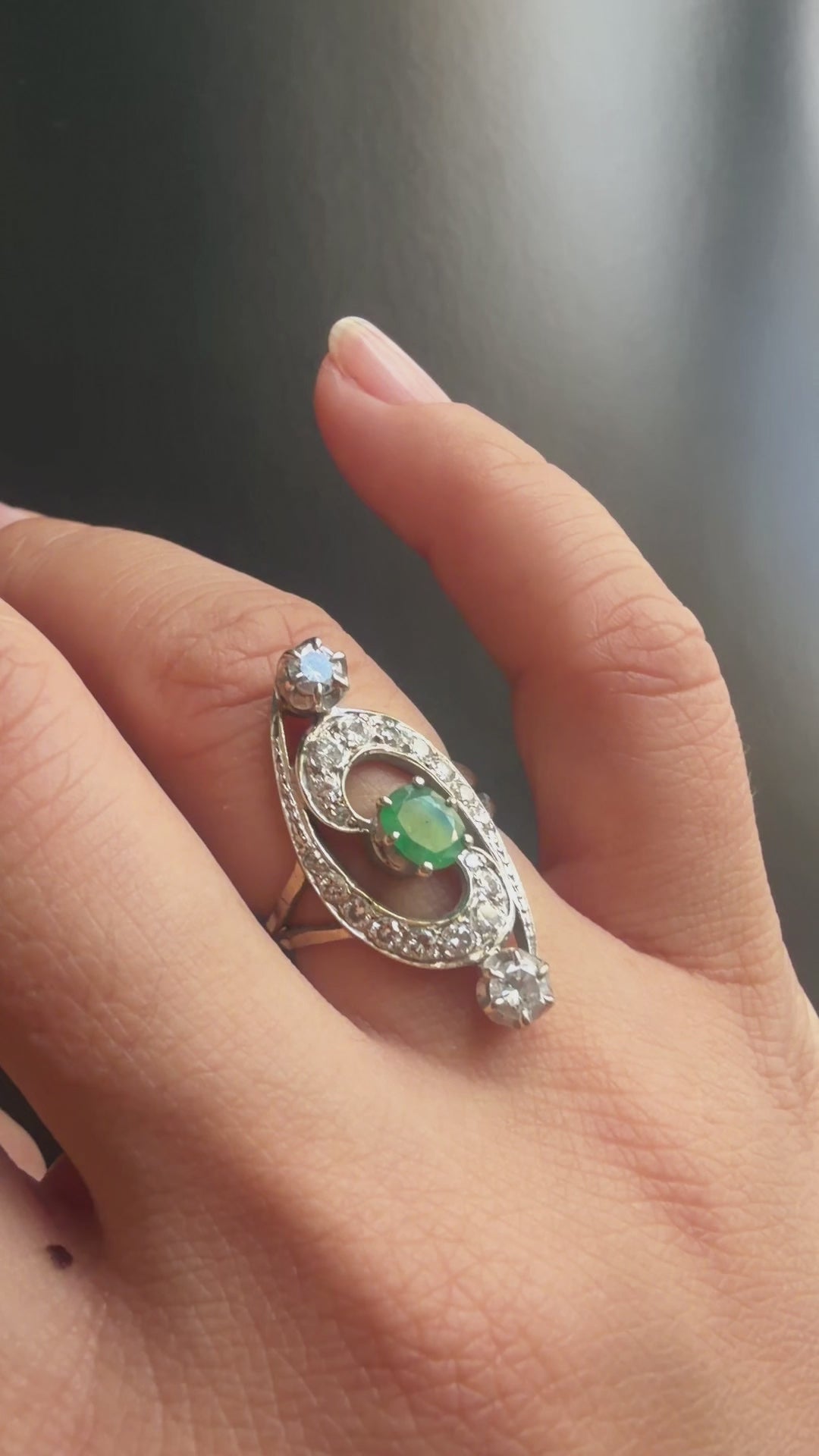 Antique French 18K gold emerald diamond ring