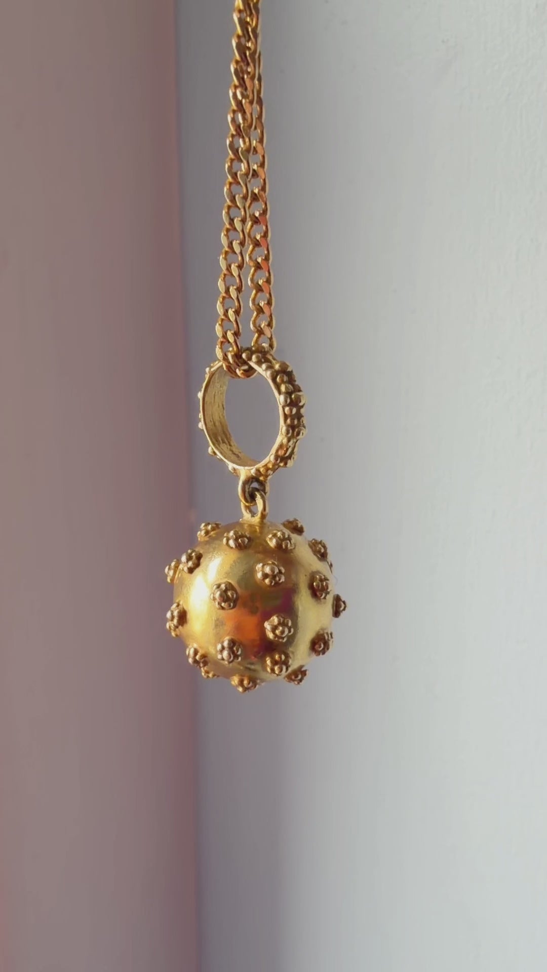 Antique Georgian 18K Yellow Gold Orb Pendant with granulations