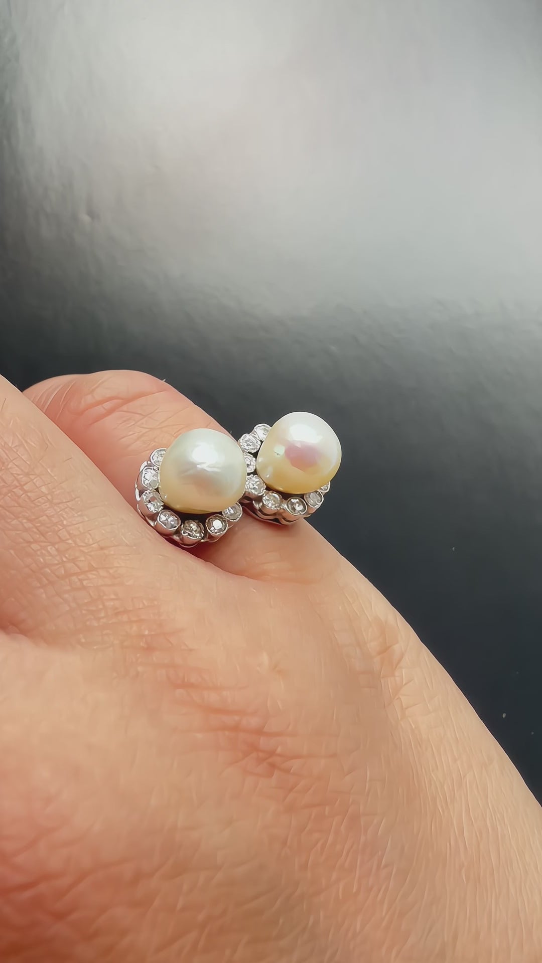 Art Deco 18K Gold LFG certified Natural Pearl & Diamond Ring