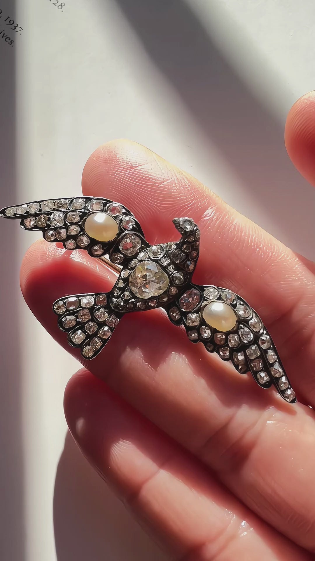 Victorian era 18K yellow gold diamond natural pearl bird brooch