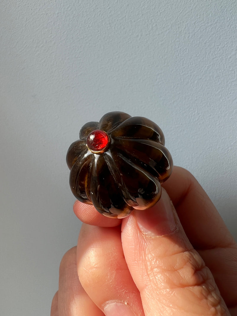 Lovely 18K gold Tiger’s Eye and garnet pumpkin pendant