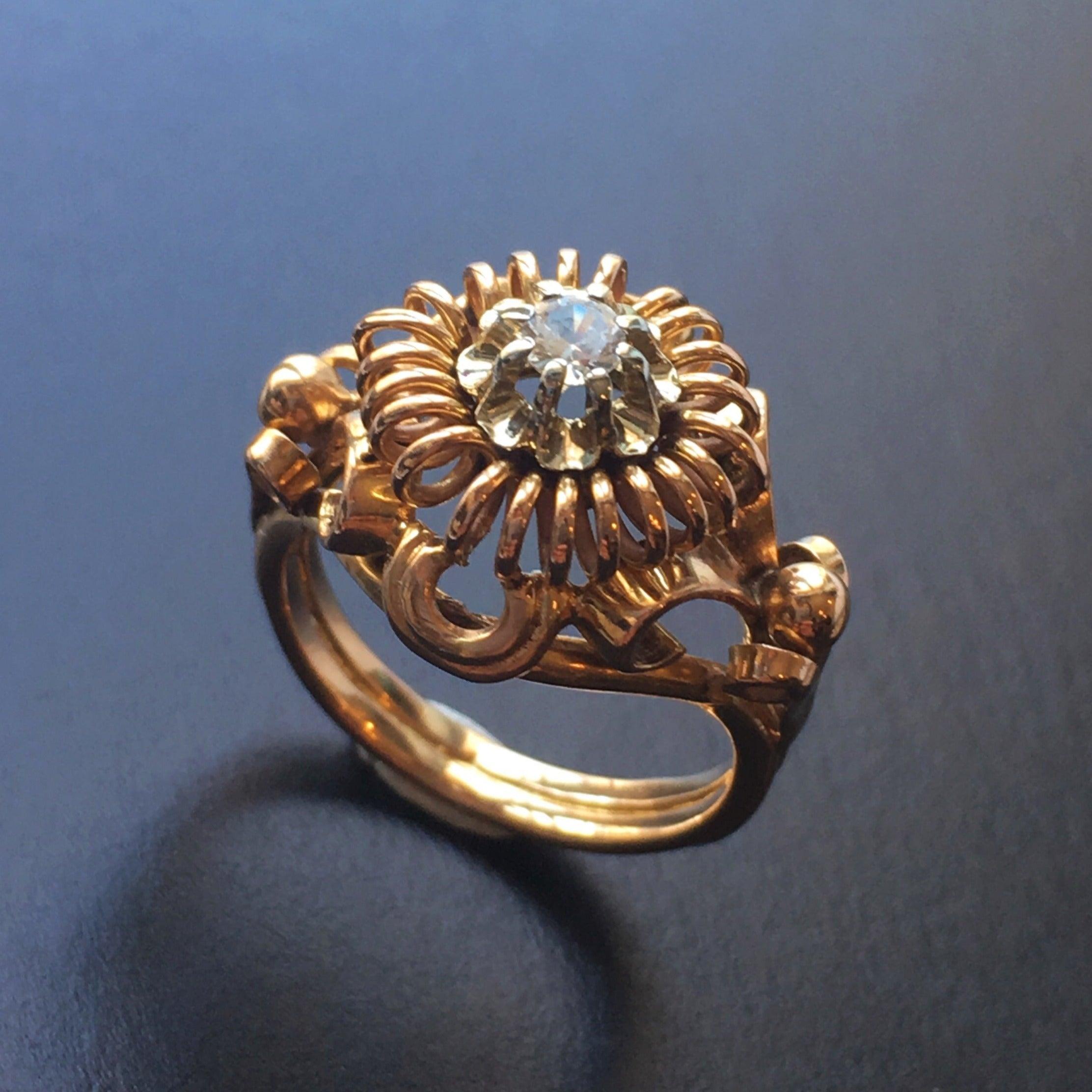 Retro 18K gold sapphire retro dome Cocktail ring - Curiously timeless